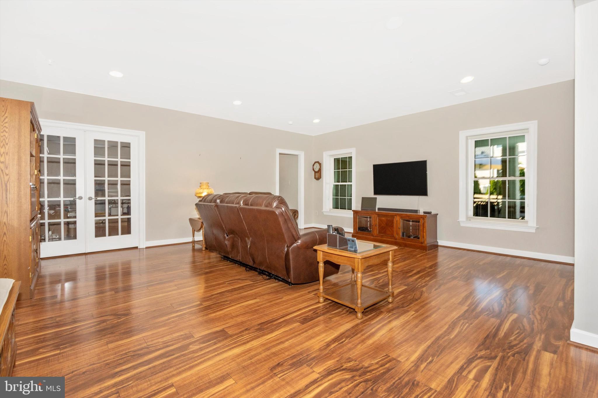 PRESERVE AT WINDSOR KNOLLS - Residential