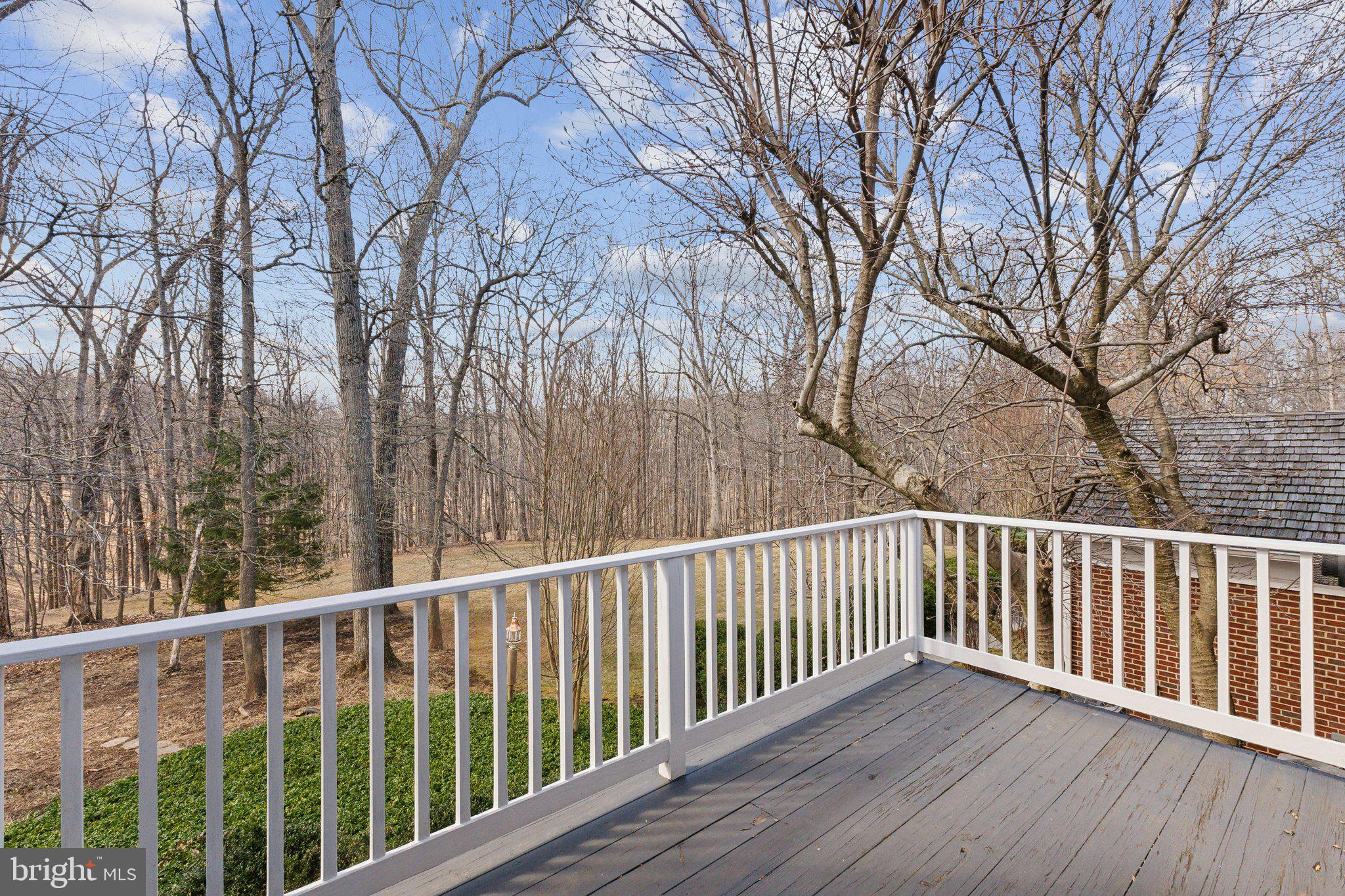 SPRING MEADOWS - Residential