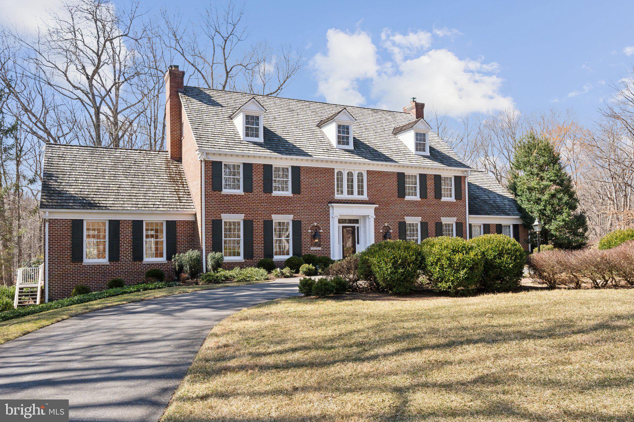 SPRING MEADOWS - Residential