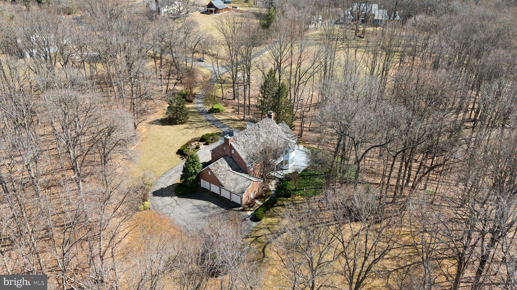 SPRING MEADOWS - Residential