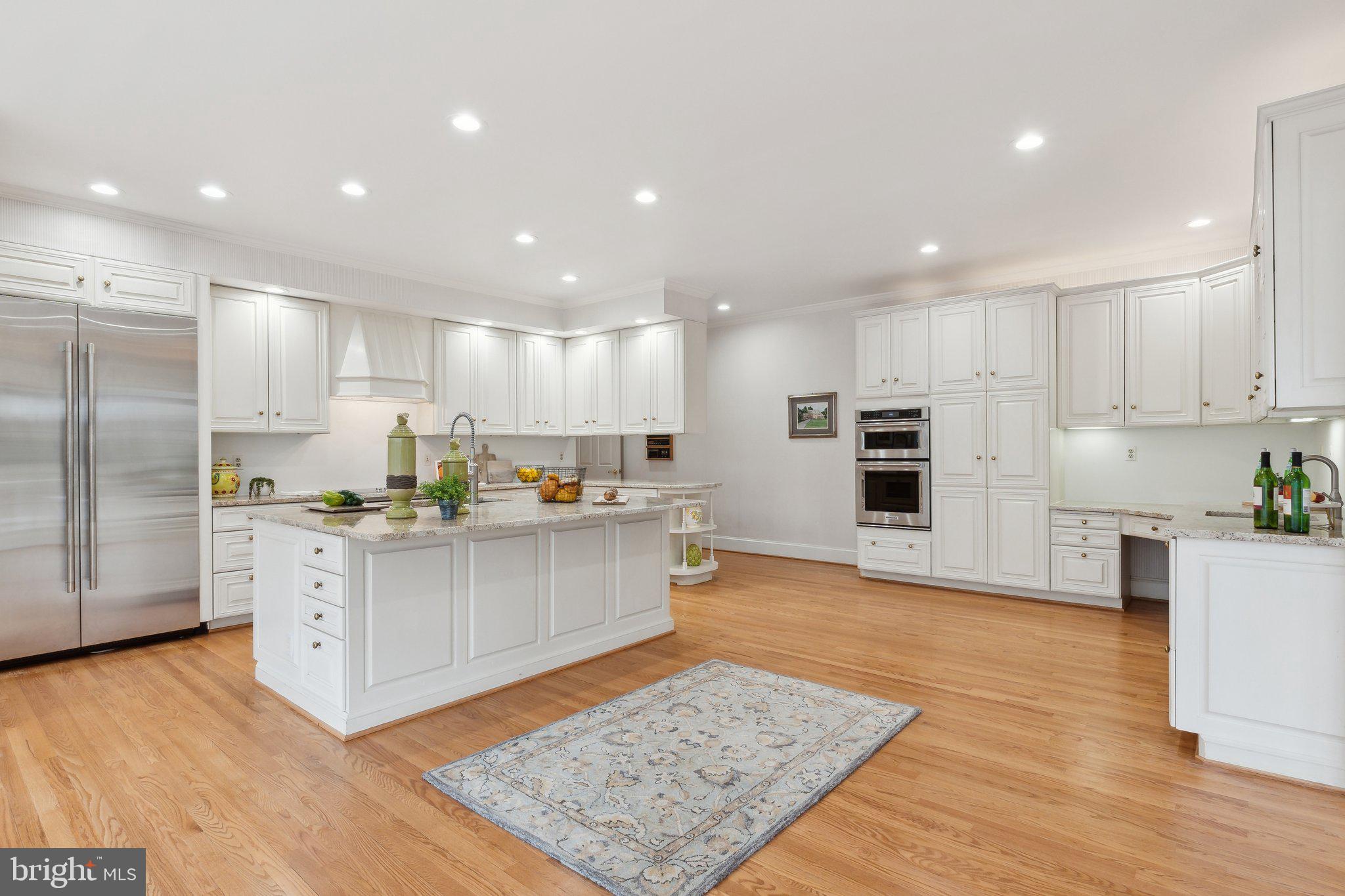 SPRING MEADOWS - Residential