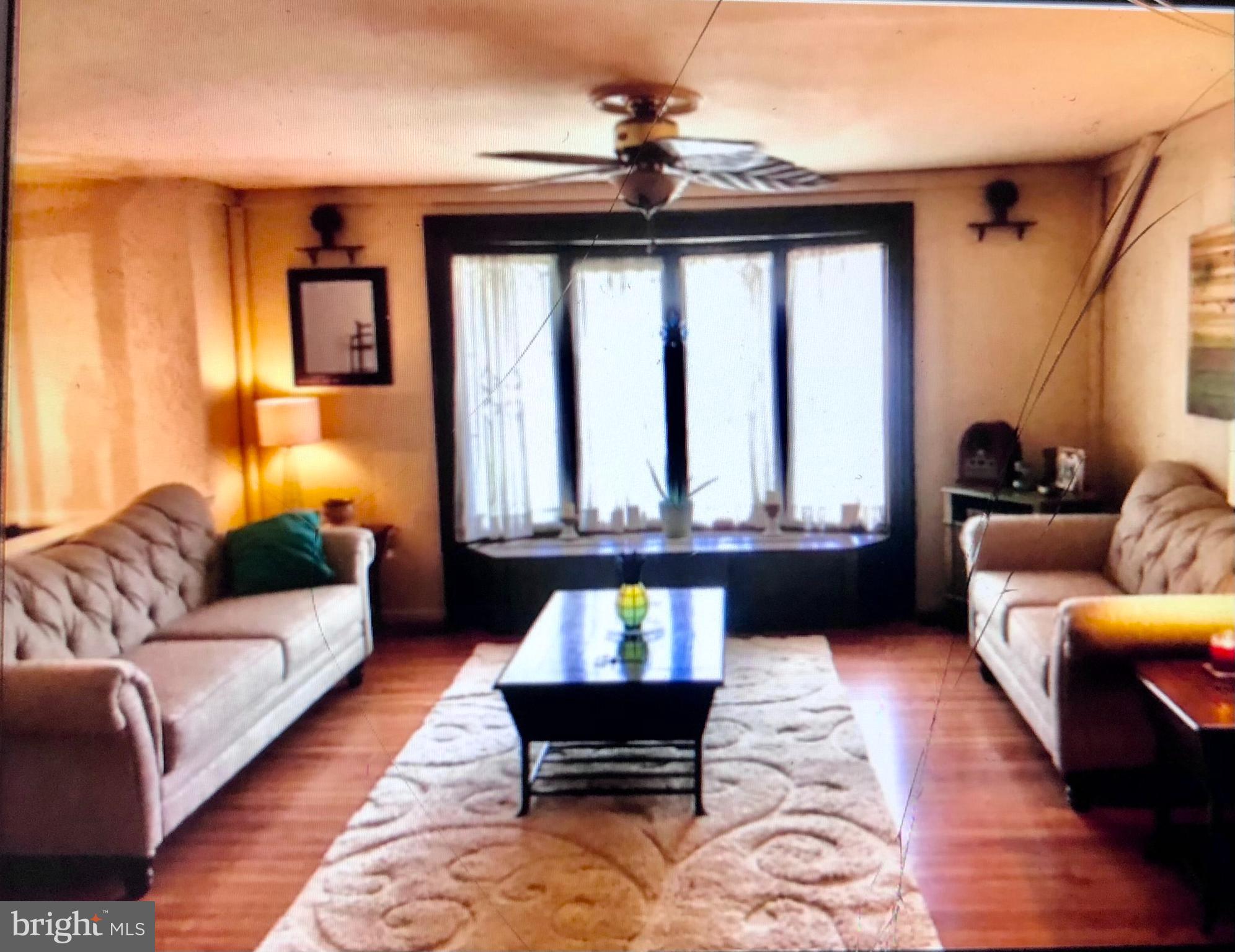 MOUNT AUGUSTINE - Residential