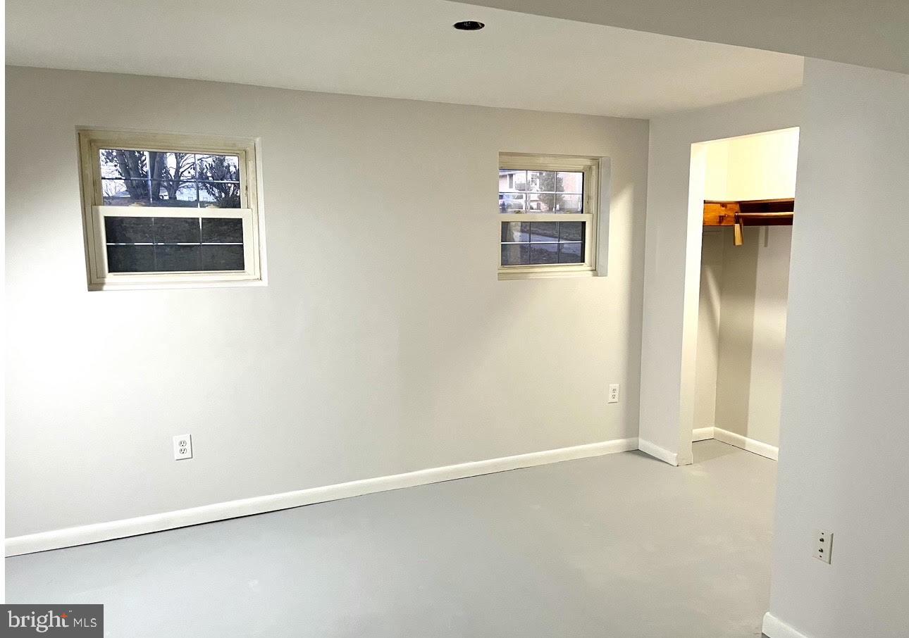 MOUNT AUGUSTINE - Residential