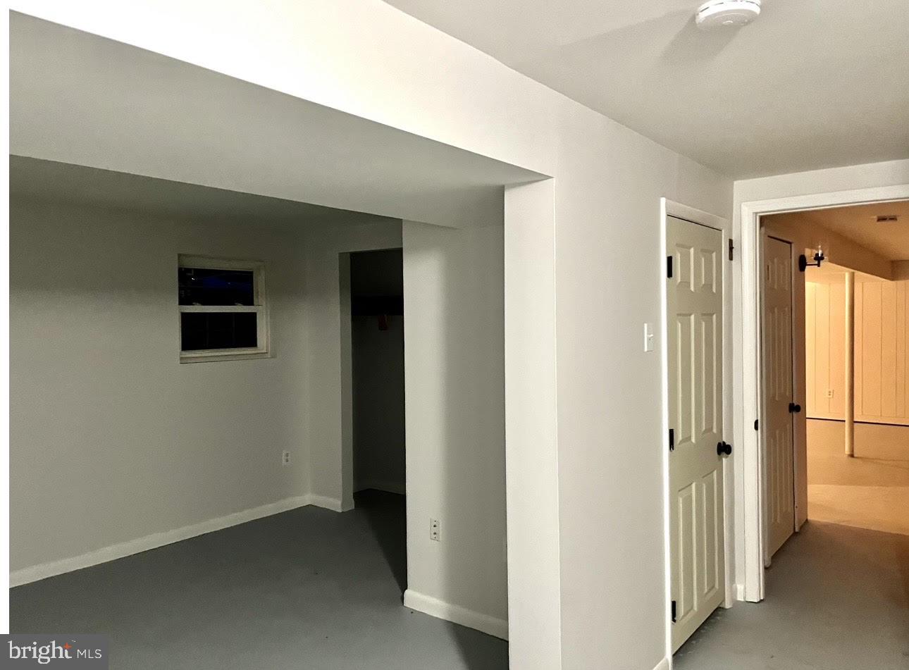 MOUNT AUGUSTINE - Residential