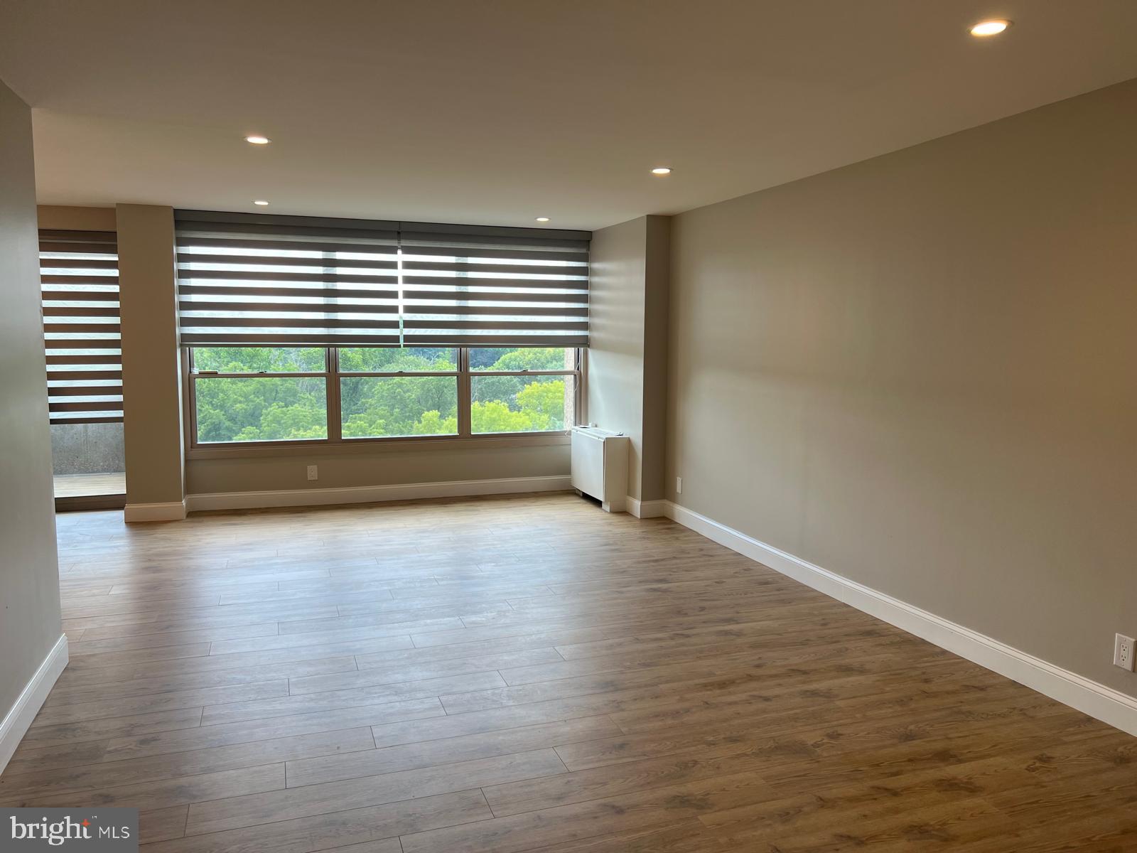 WYNNEWOOD - Residential