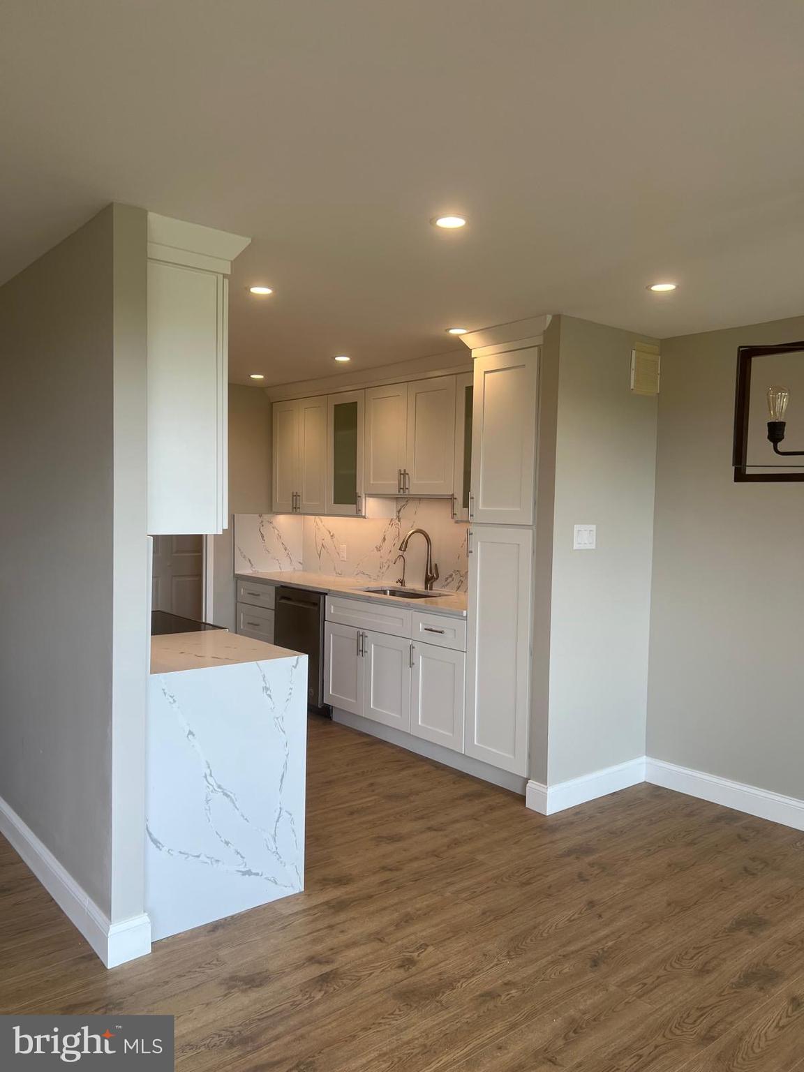 WYNNEWOOD - Residential