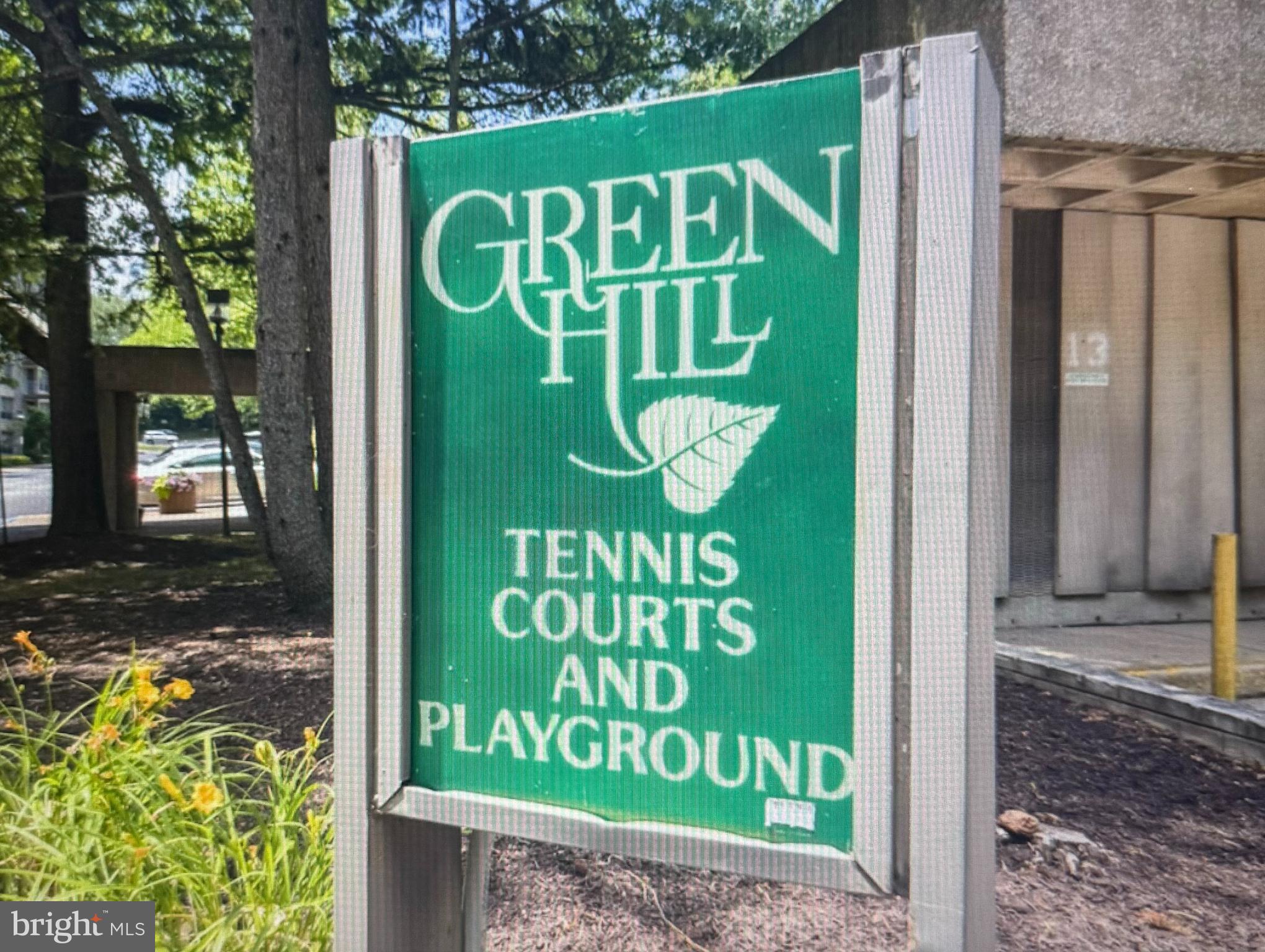 WYNNEWOOD - Residential