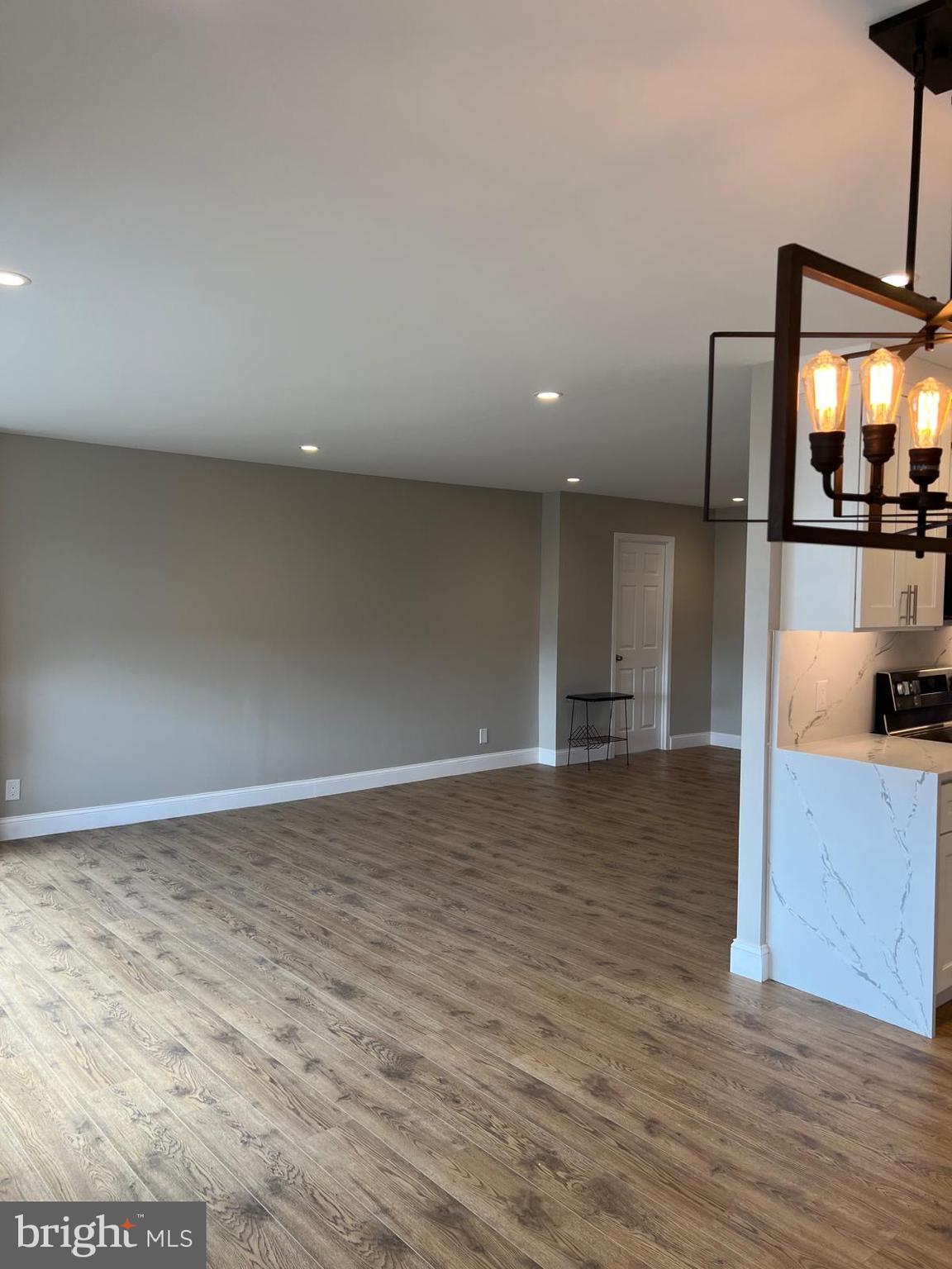 WYNNEWOOD - Residential