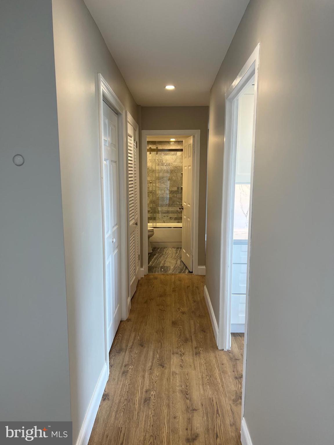 WYNNEWOOD - Residential