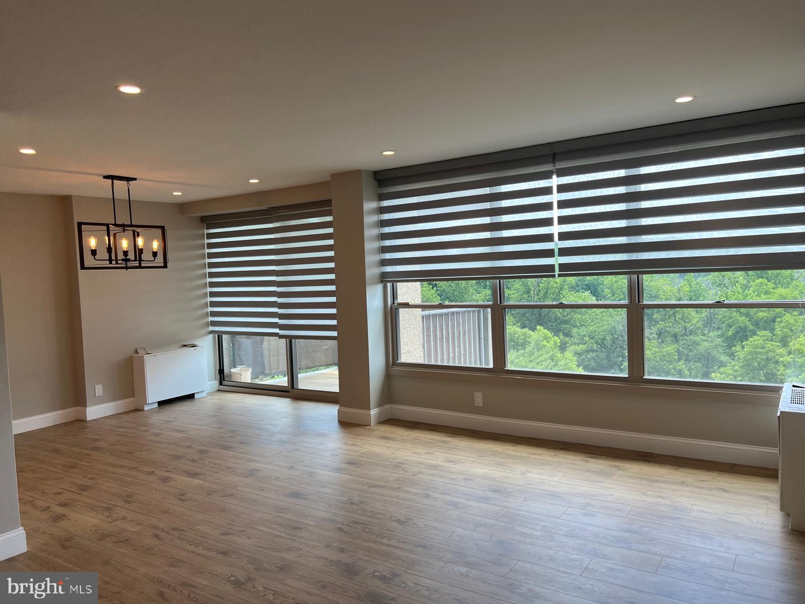 WYNNEWOOD - Residential