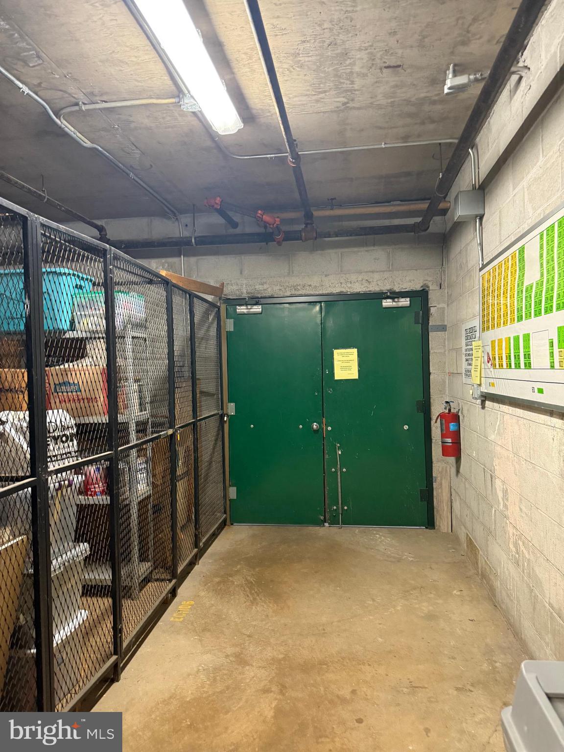 WYNNEWOOD - Residential