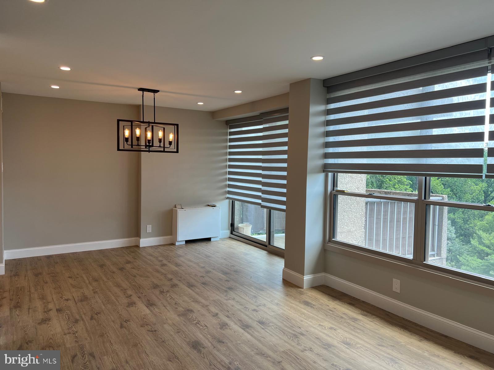 WYNNEWOOD - Residential