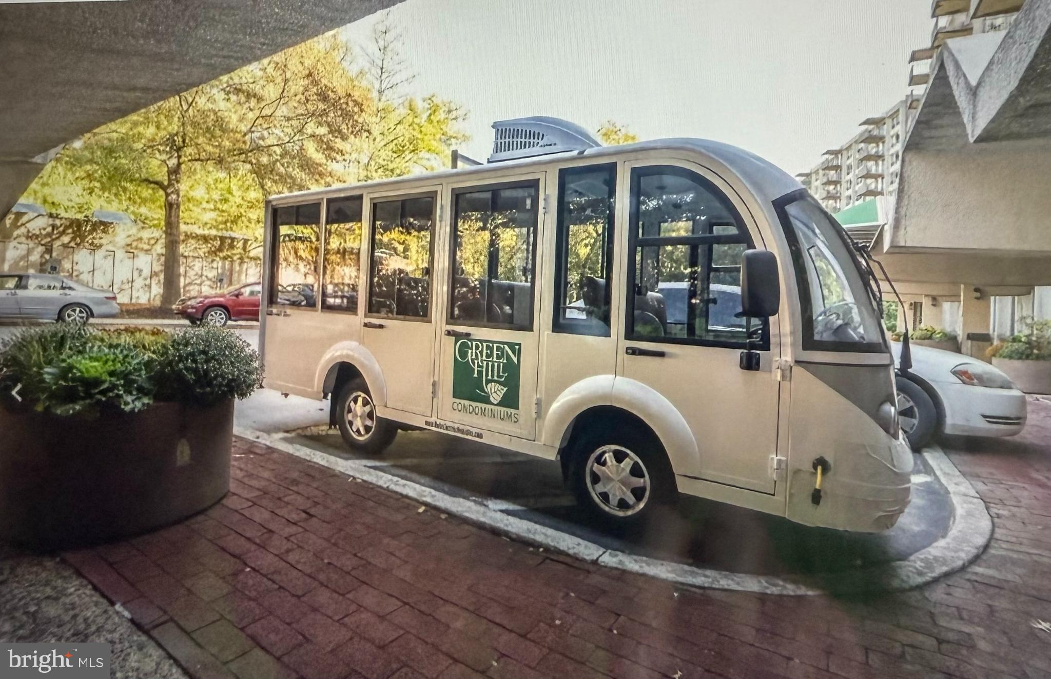 WYNNEWOOD - Residential