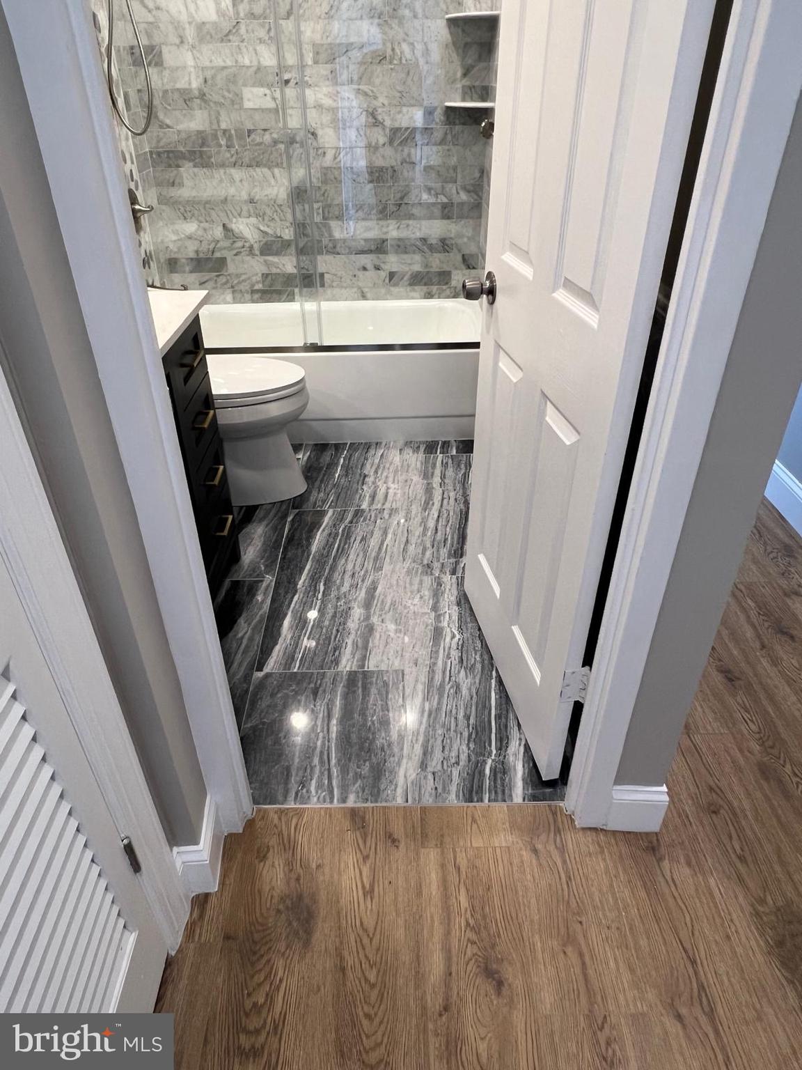 WYNNEWOOD - Residential