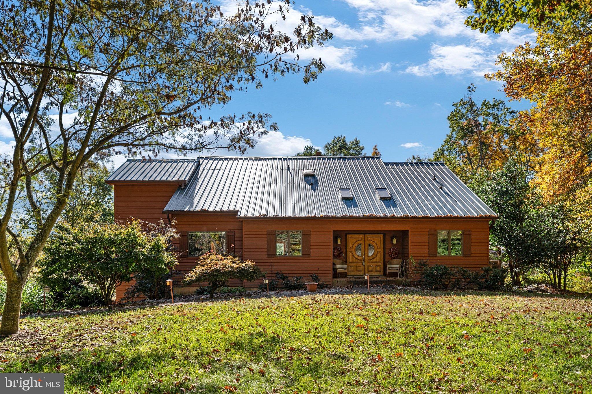 7870 WOODRIDGE DRIVE