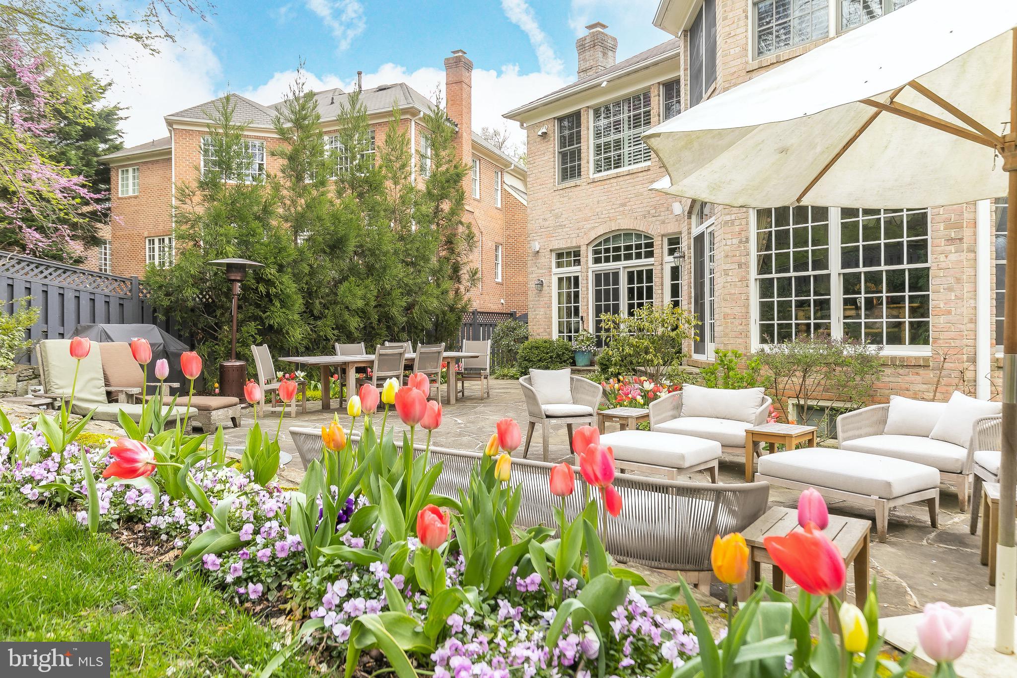 LOCUST RIDGE - Residential