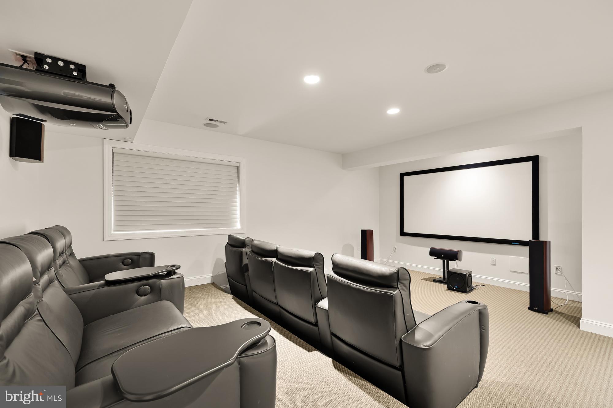 LOCUST RIDGE - Residential