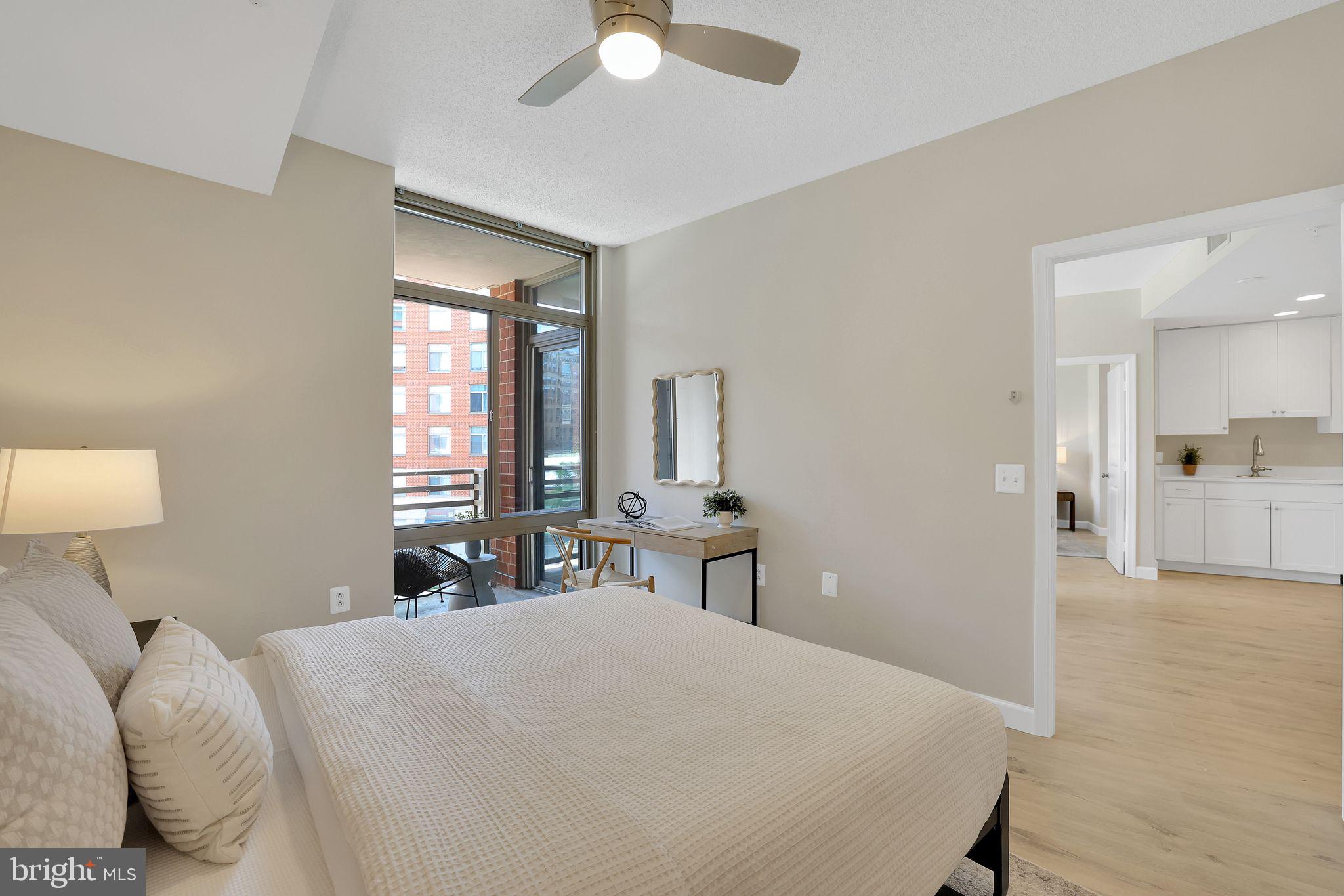 CRYSTAL CITY - Residential