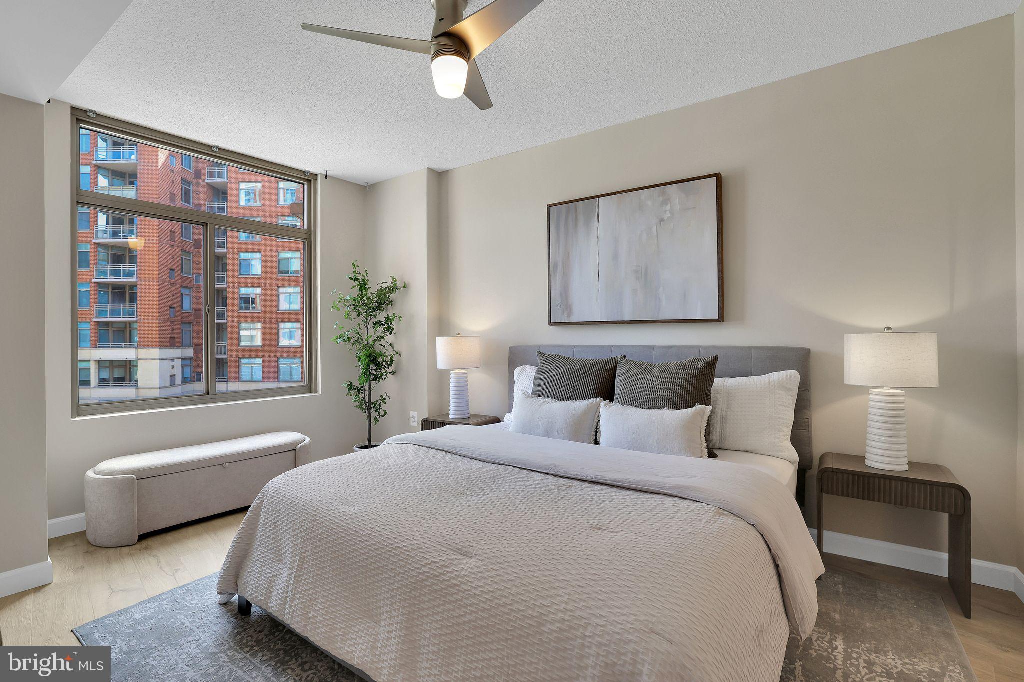 CRYSTAL CITY - Residential