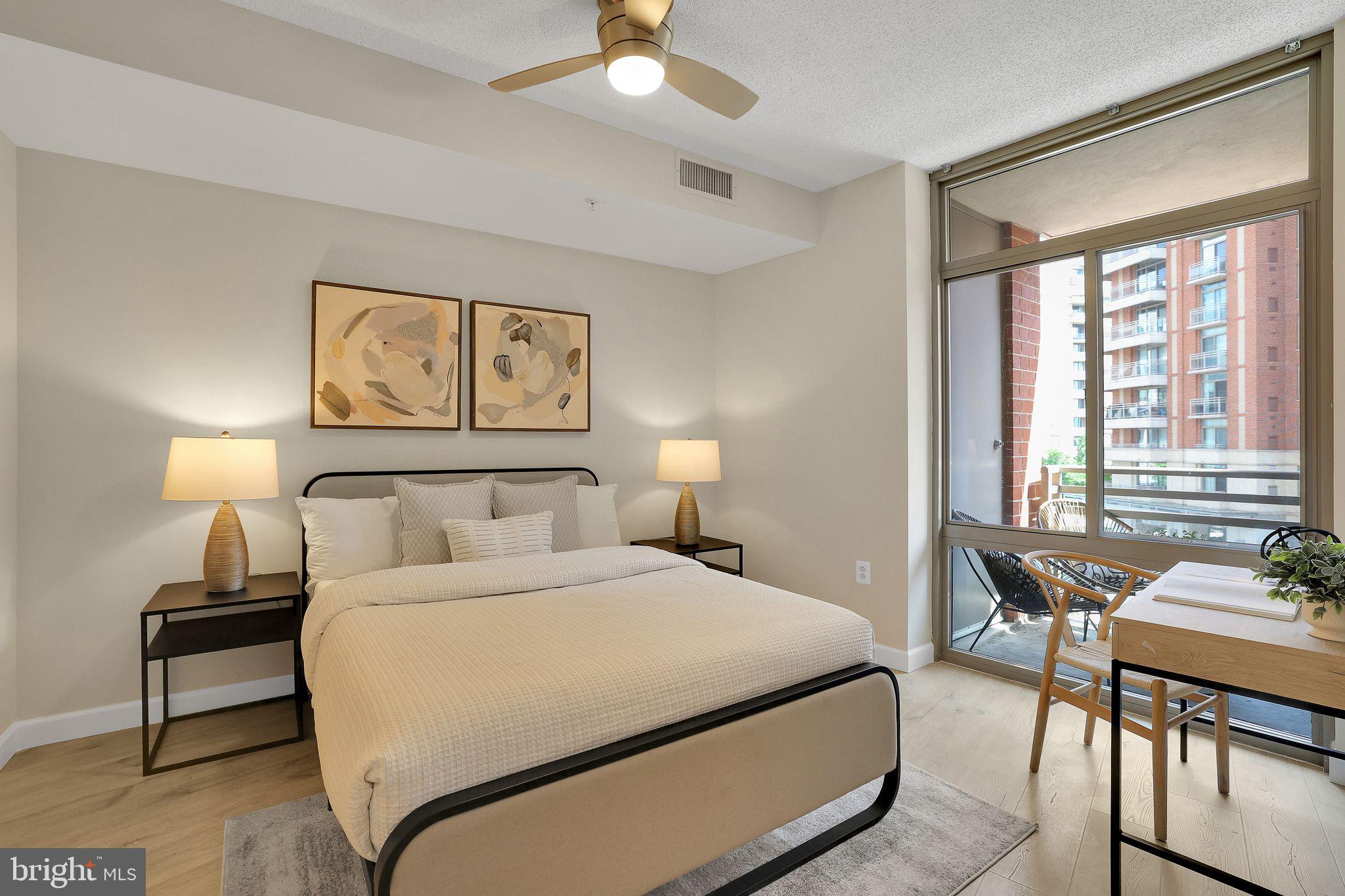 CRYSTAL CITY - Residential