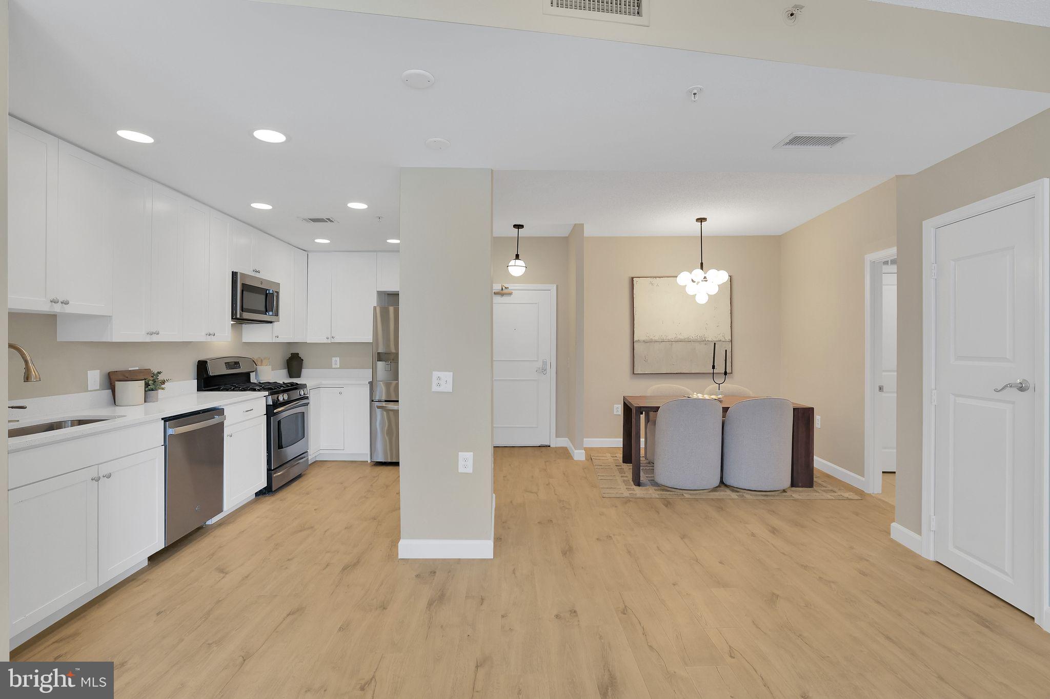3600 S GLEBE ROAD 321W