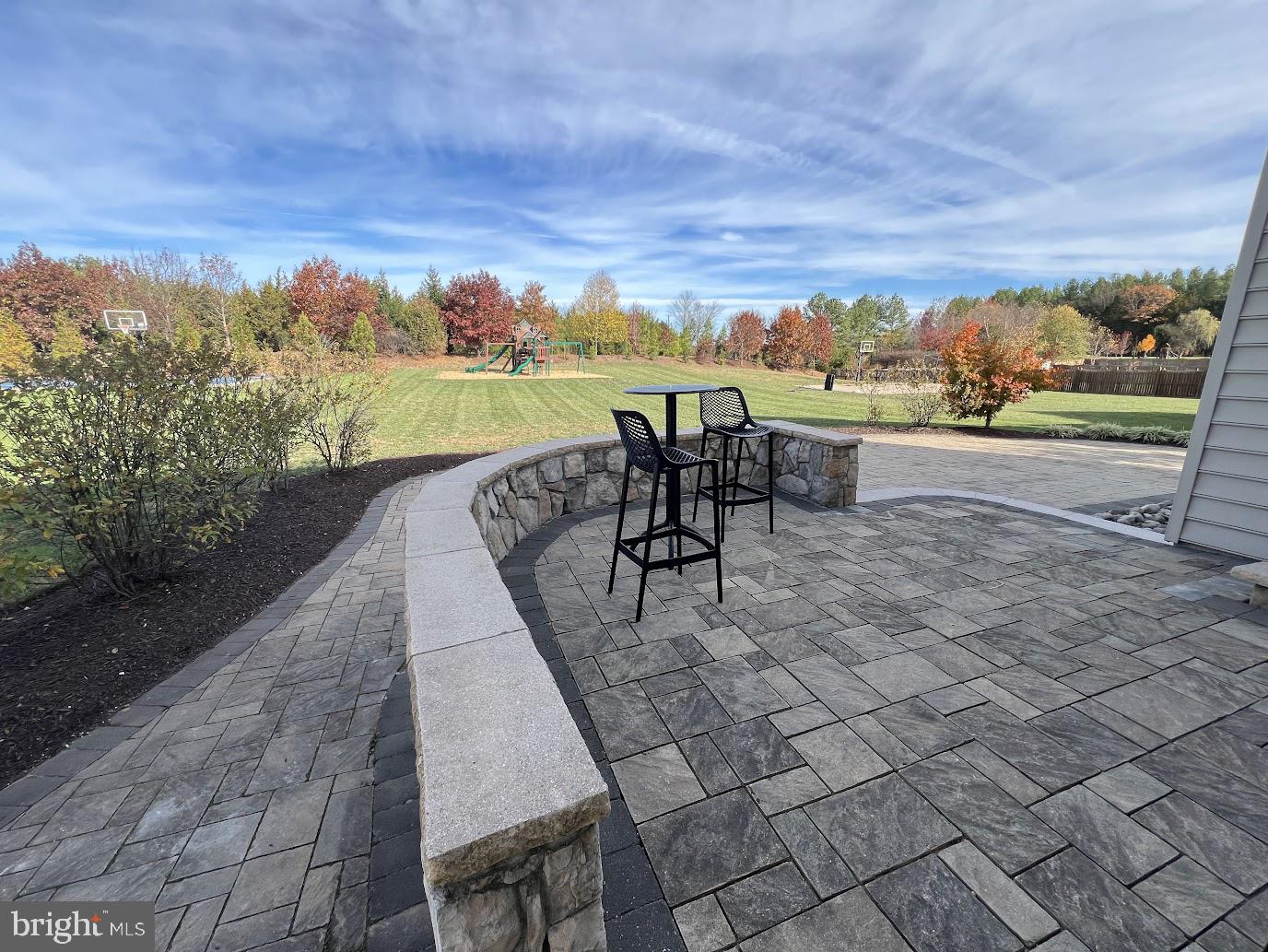 BRIARFIELD ESTATES - Residential