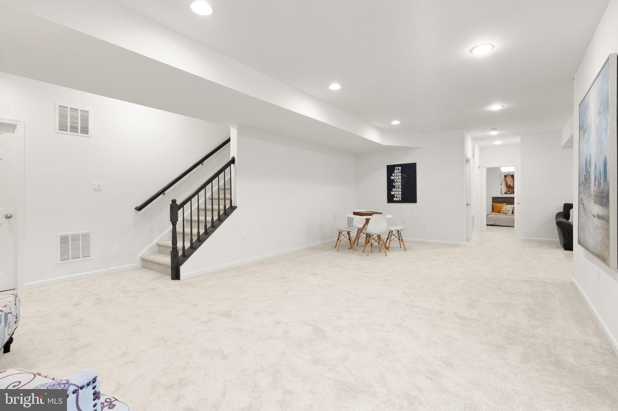 BRIARFIELD ESTATES - Residential