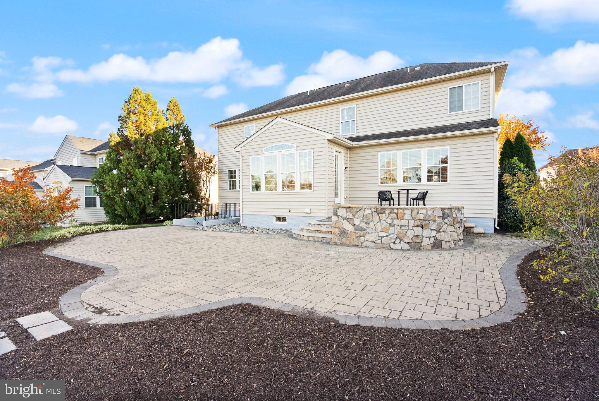 BRIARFIELD ESTATES - Residential