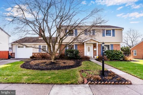 4603 DANBURY ROAD HARRISBURG PA 17109