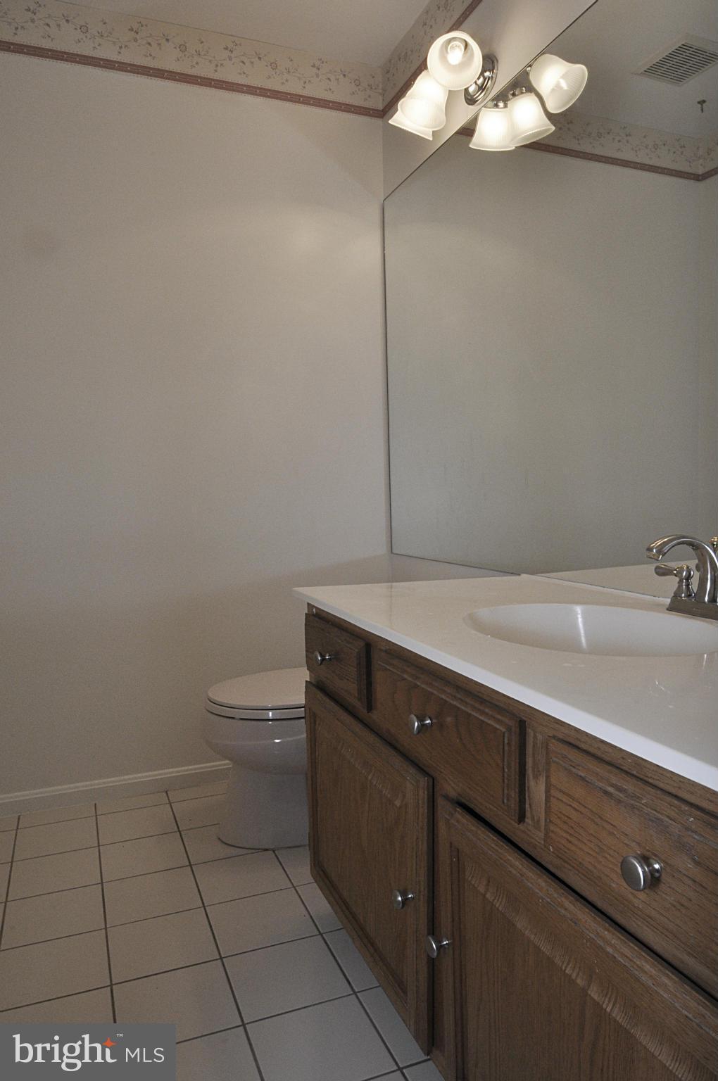 ENGLAND RUN - Residential Lease