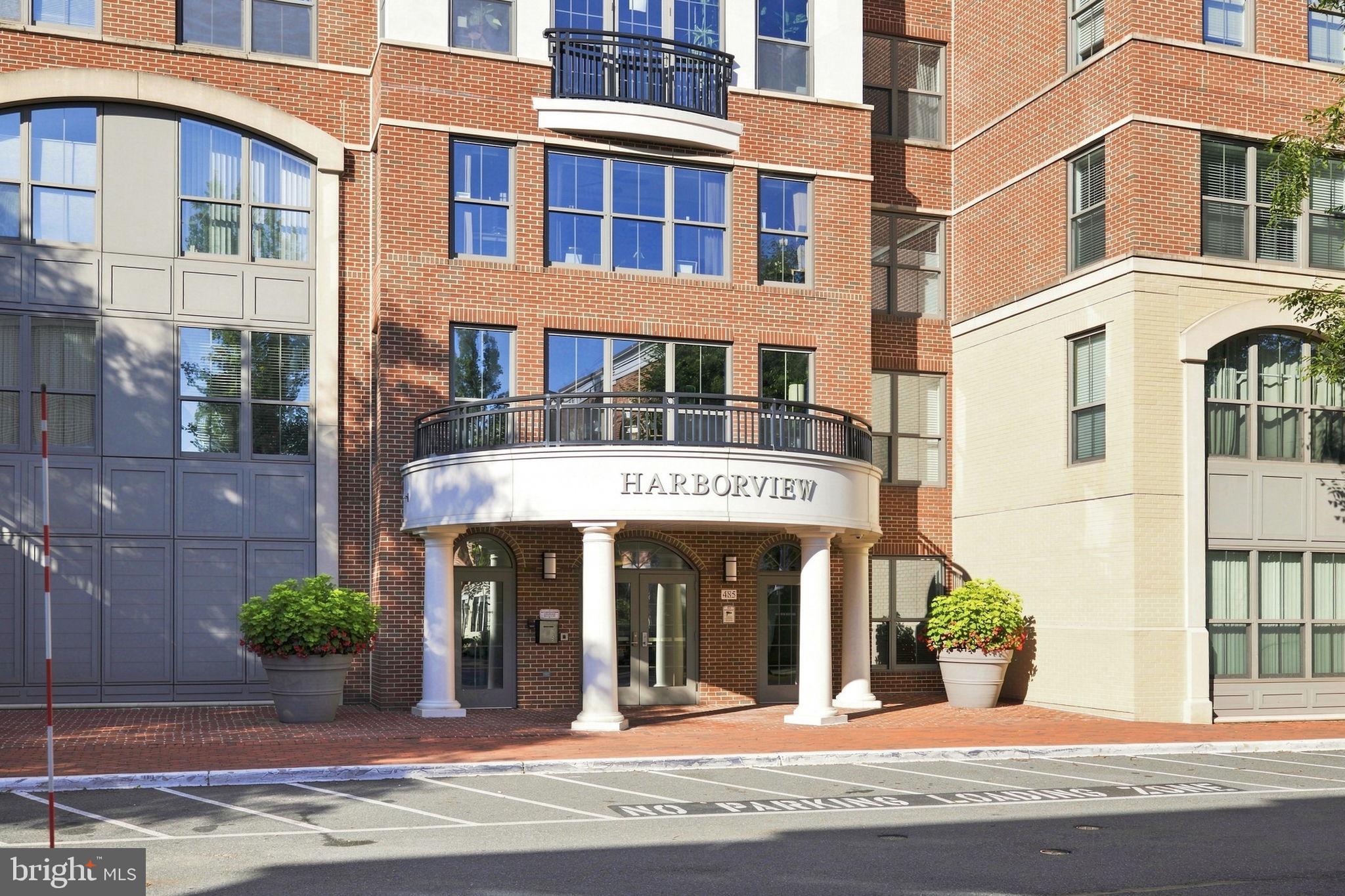 485 HARBOR SIDE STREET 607