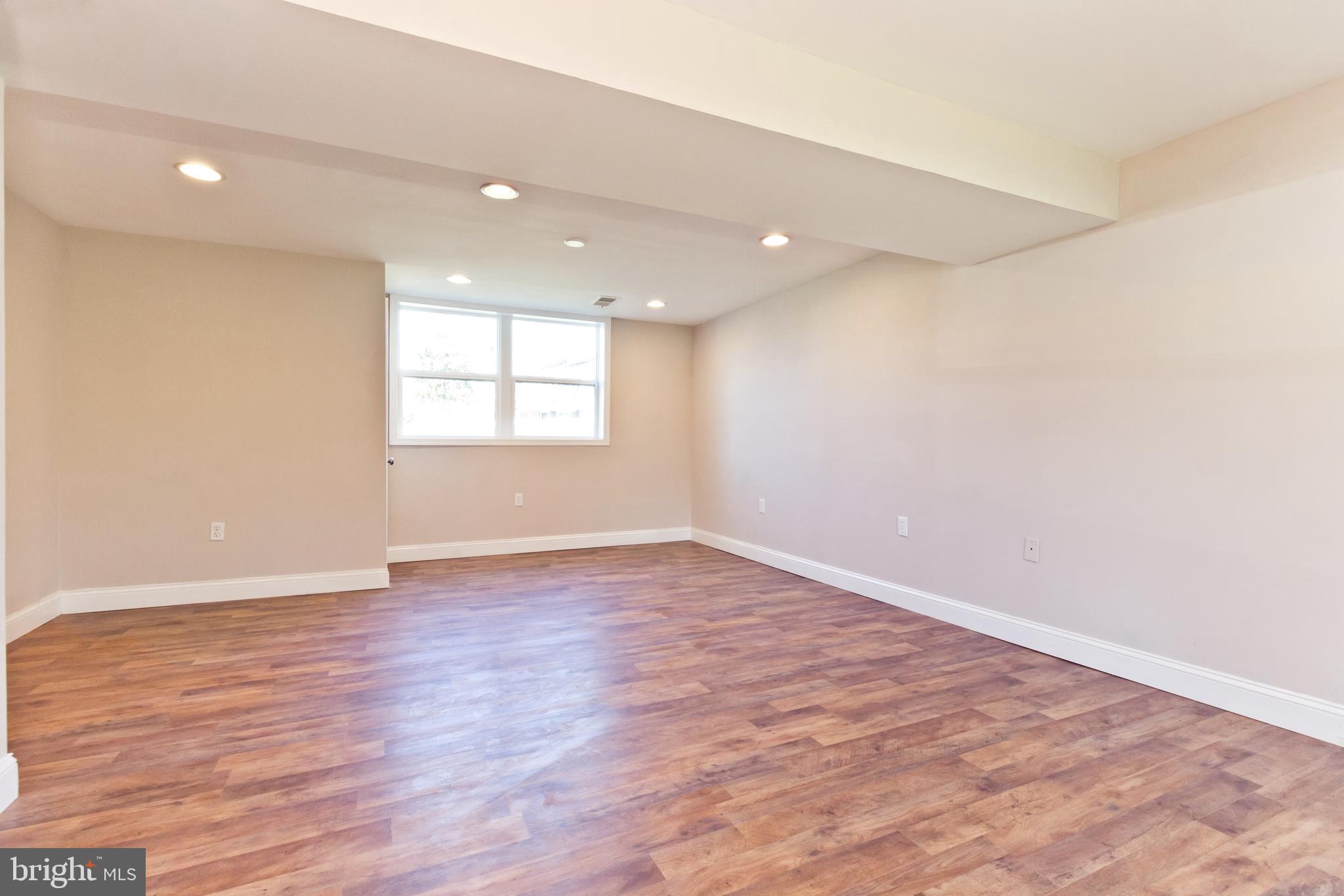 LINDENDALE - Residential