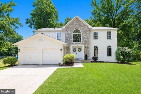 Homes For Sale - 16 Armitage Court<br/> SEWELL, NJ 08080