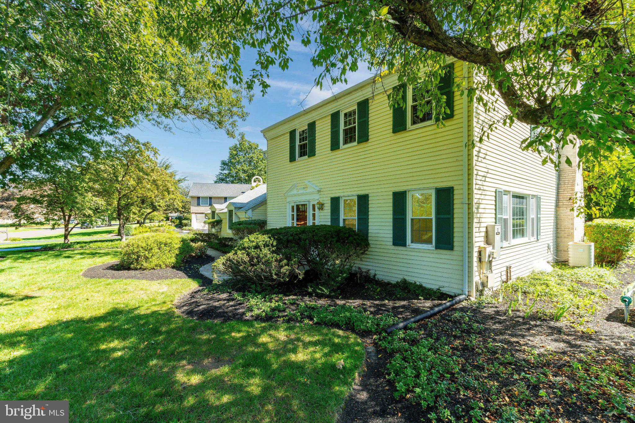 7 AVERSTONE DRIVE E