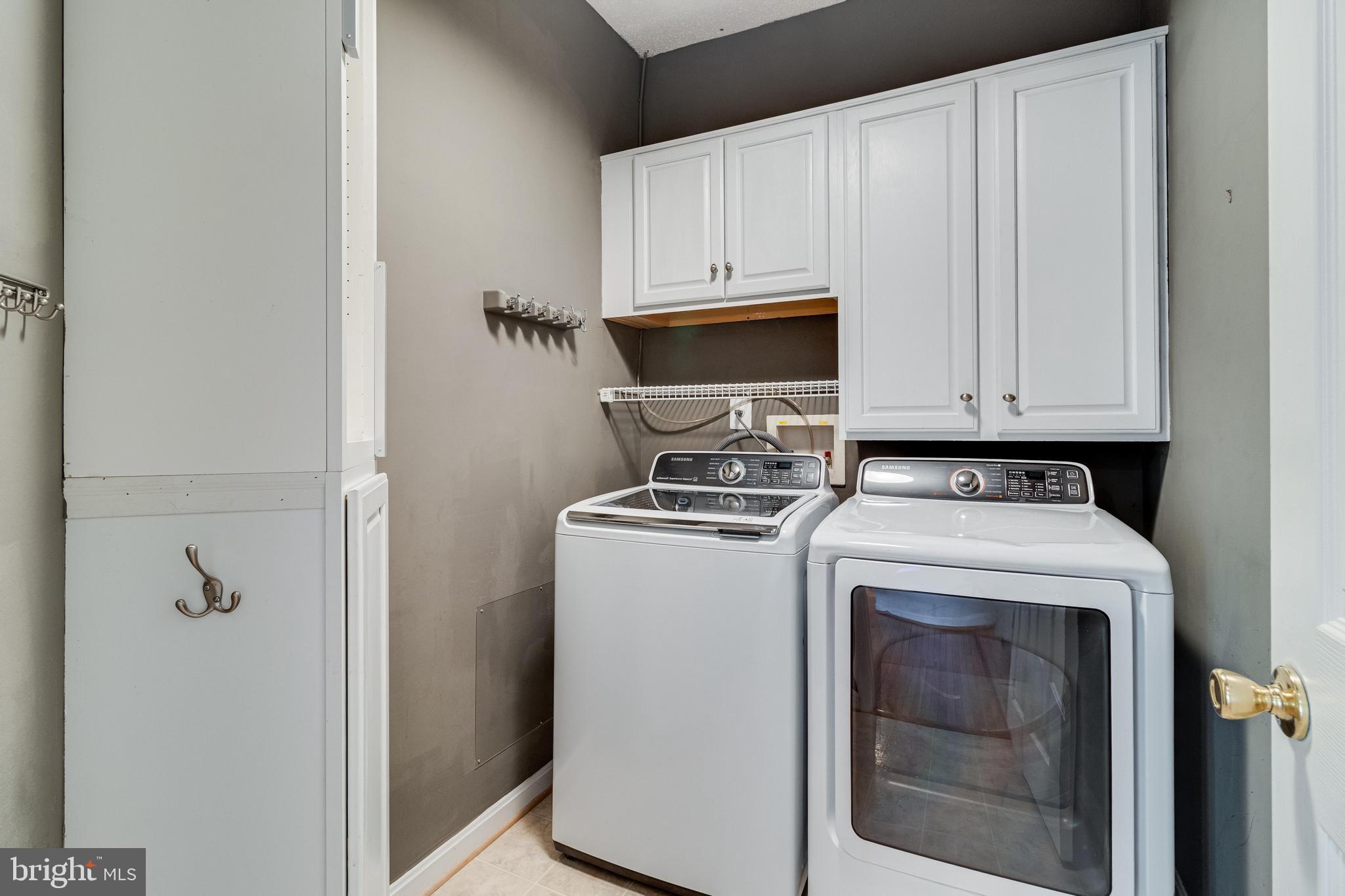 SWAN POINT - Residential