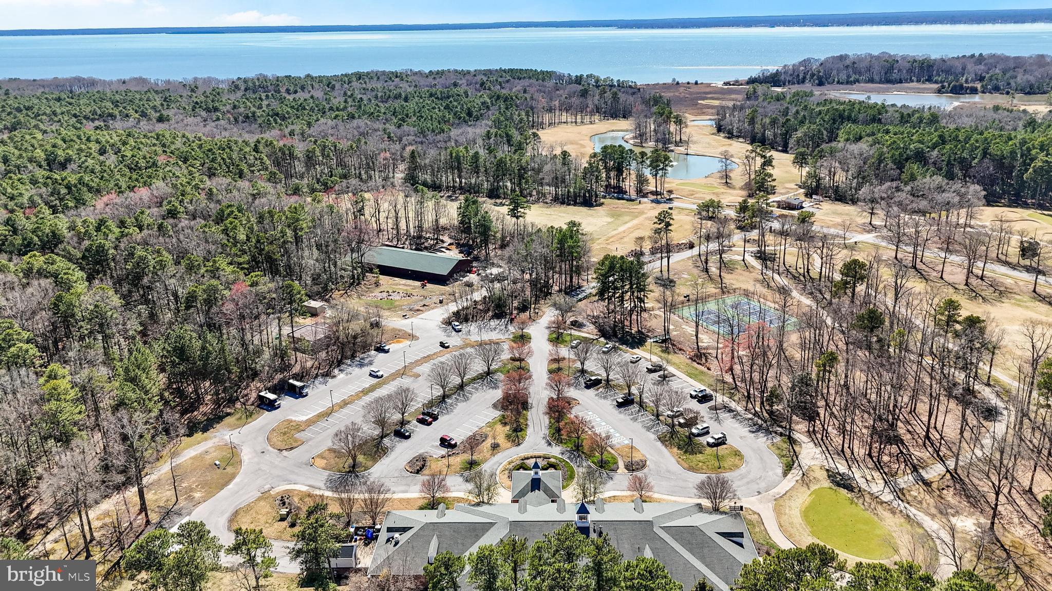 SWAN POINT - Residential