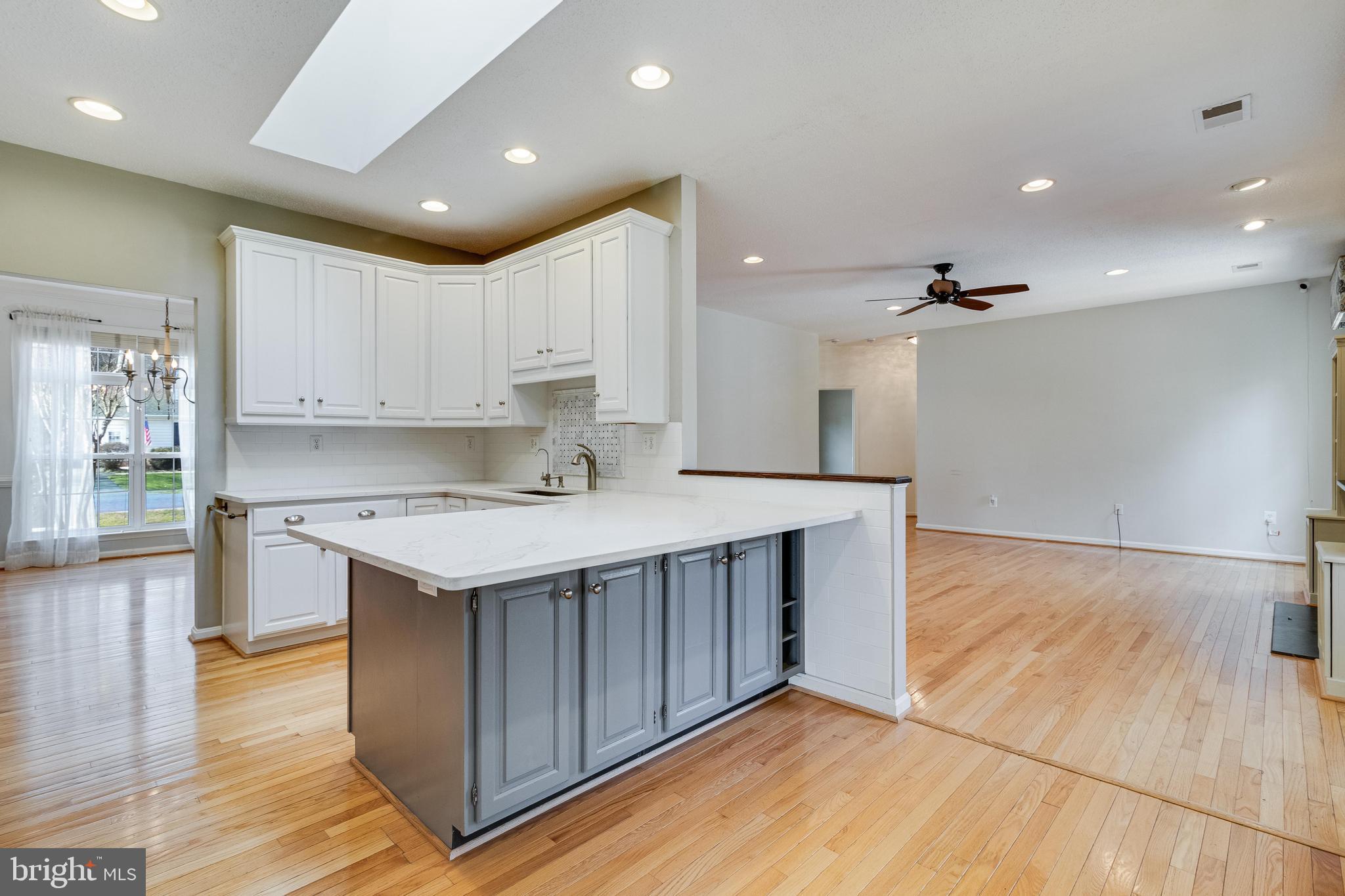 SWAN POINT - Residential