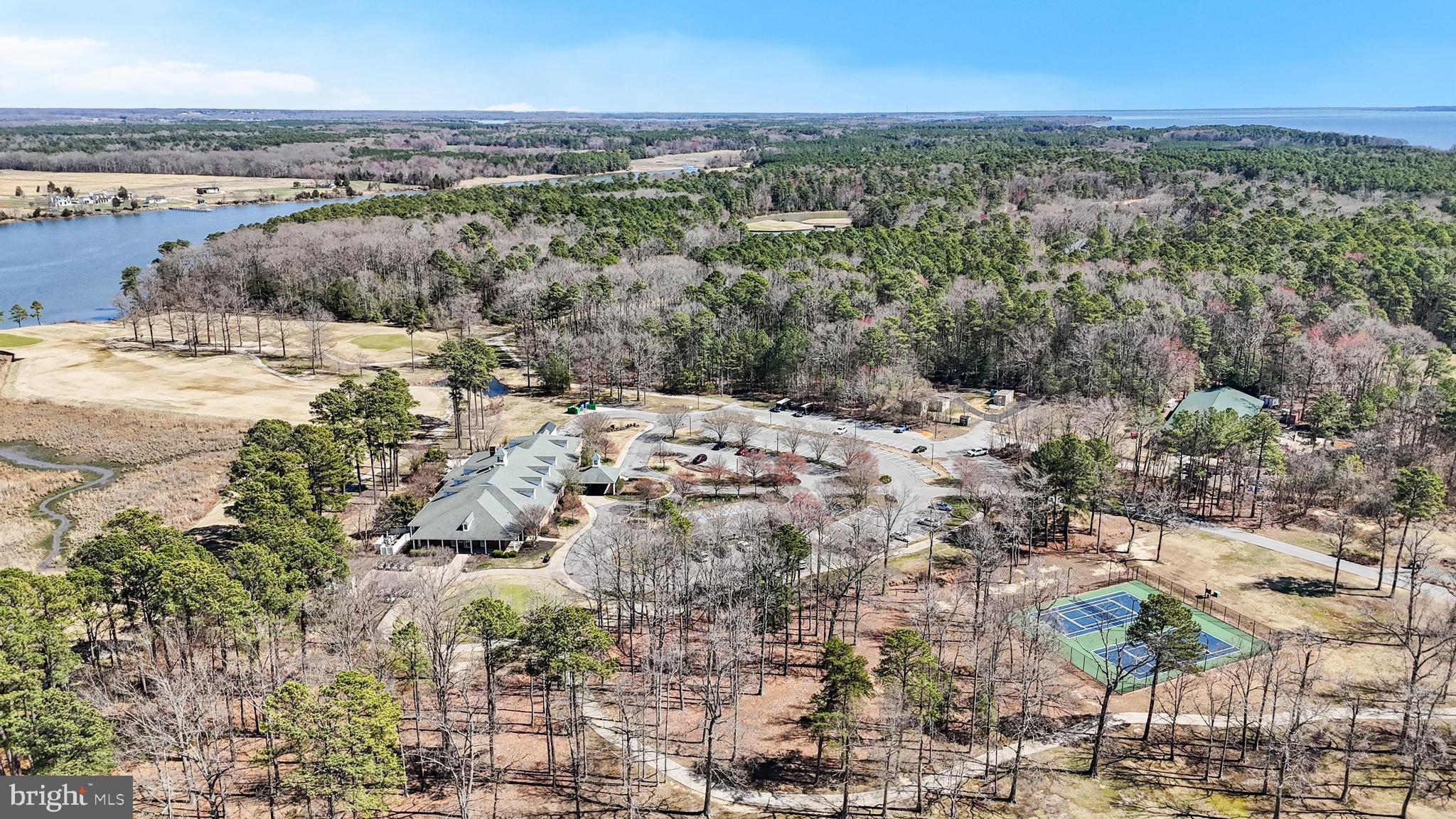 SWAN POINT - Residential