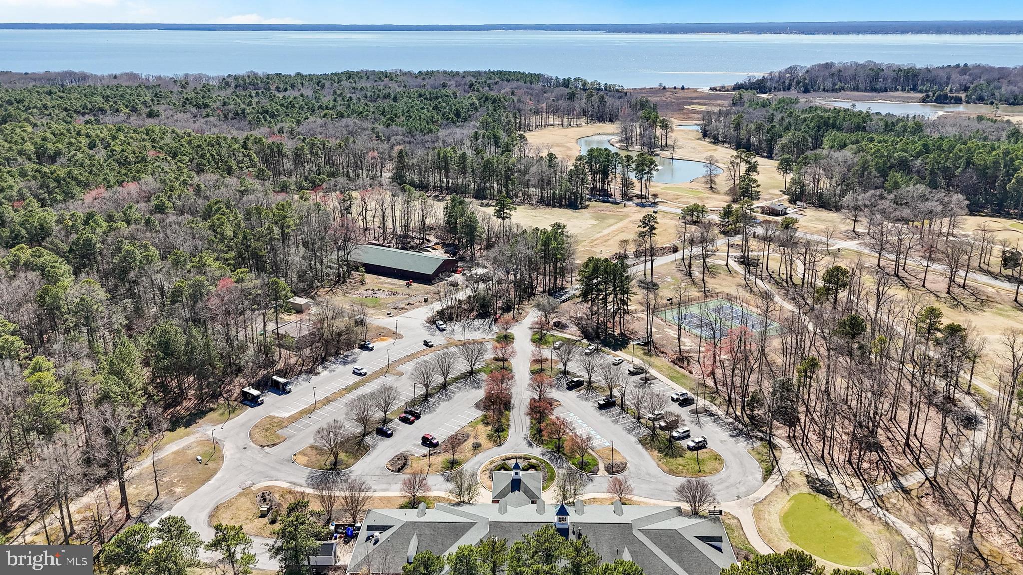 SWAN POINT - Residential