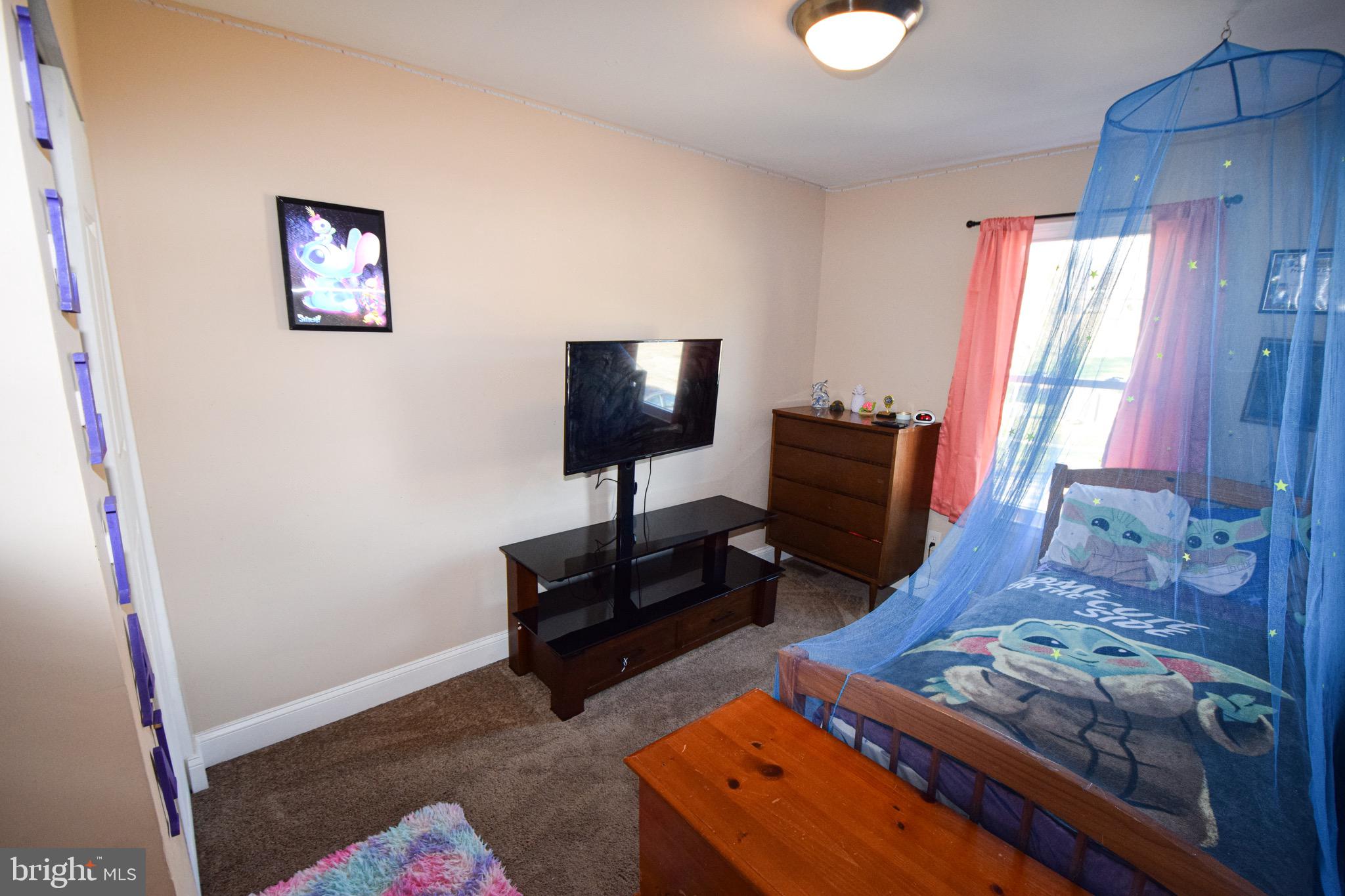 HARFORD SQUARE - Residential