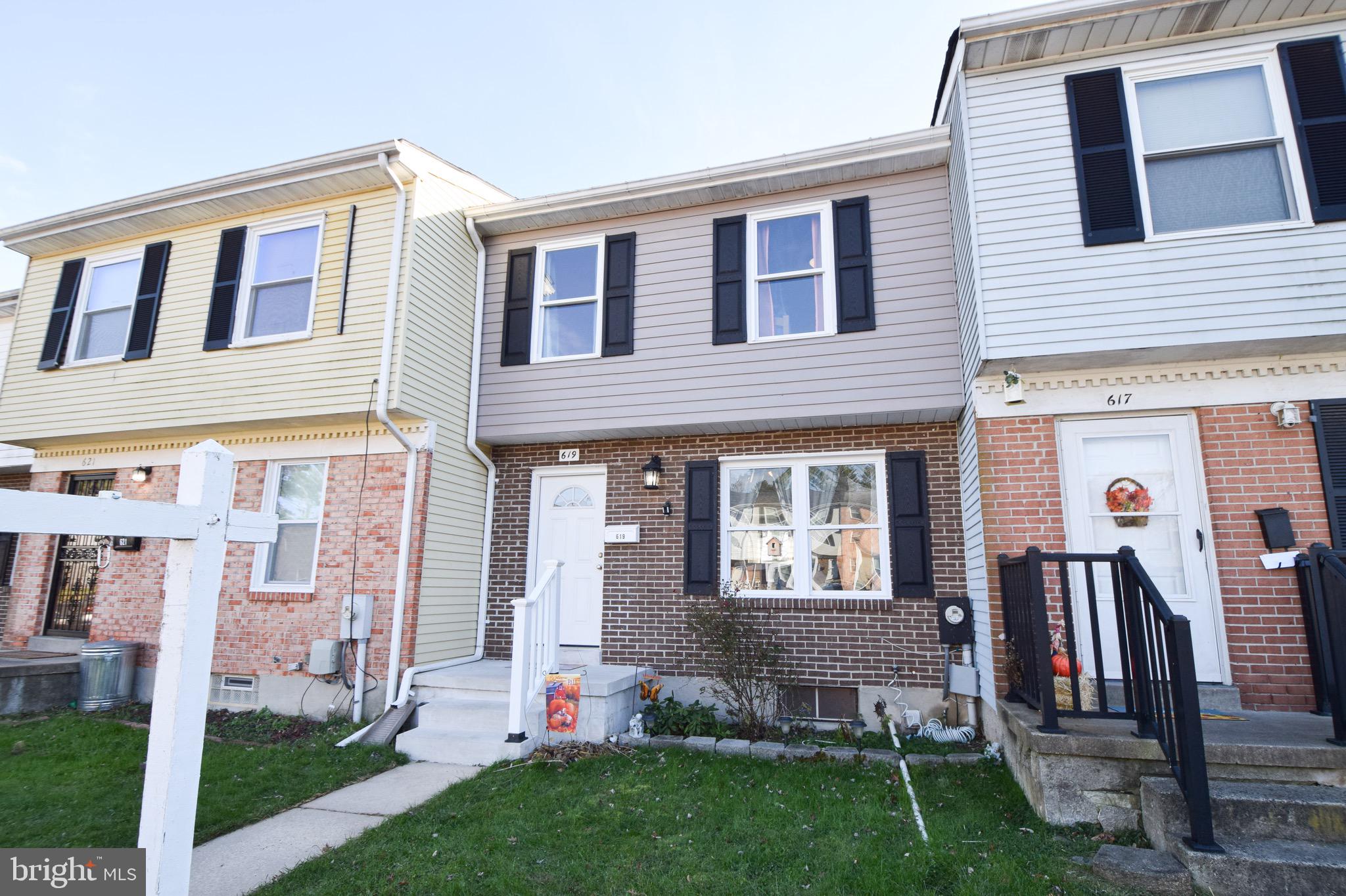 HARFORD SQUARE - Residential