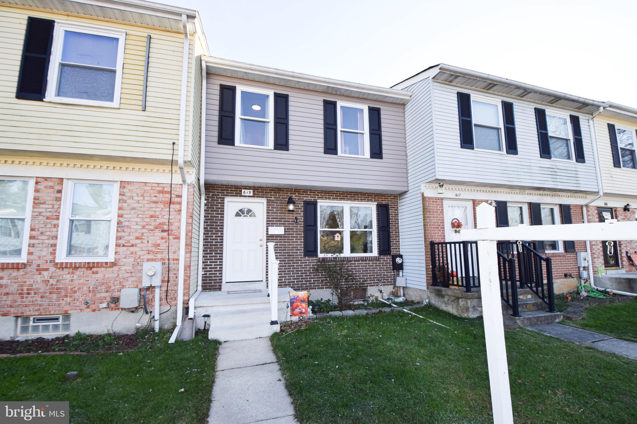 HARFORD SQUARE - Residential