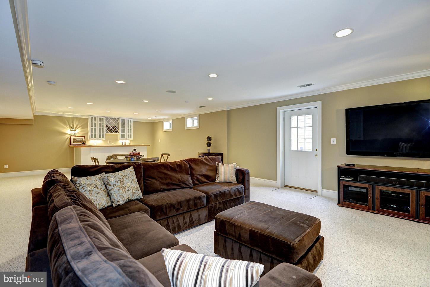 BRYN MAWR - Residential