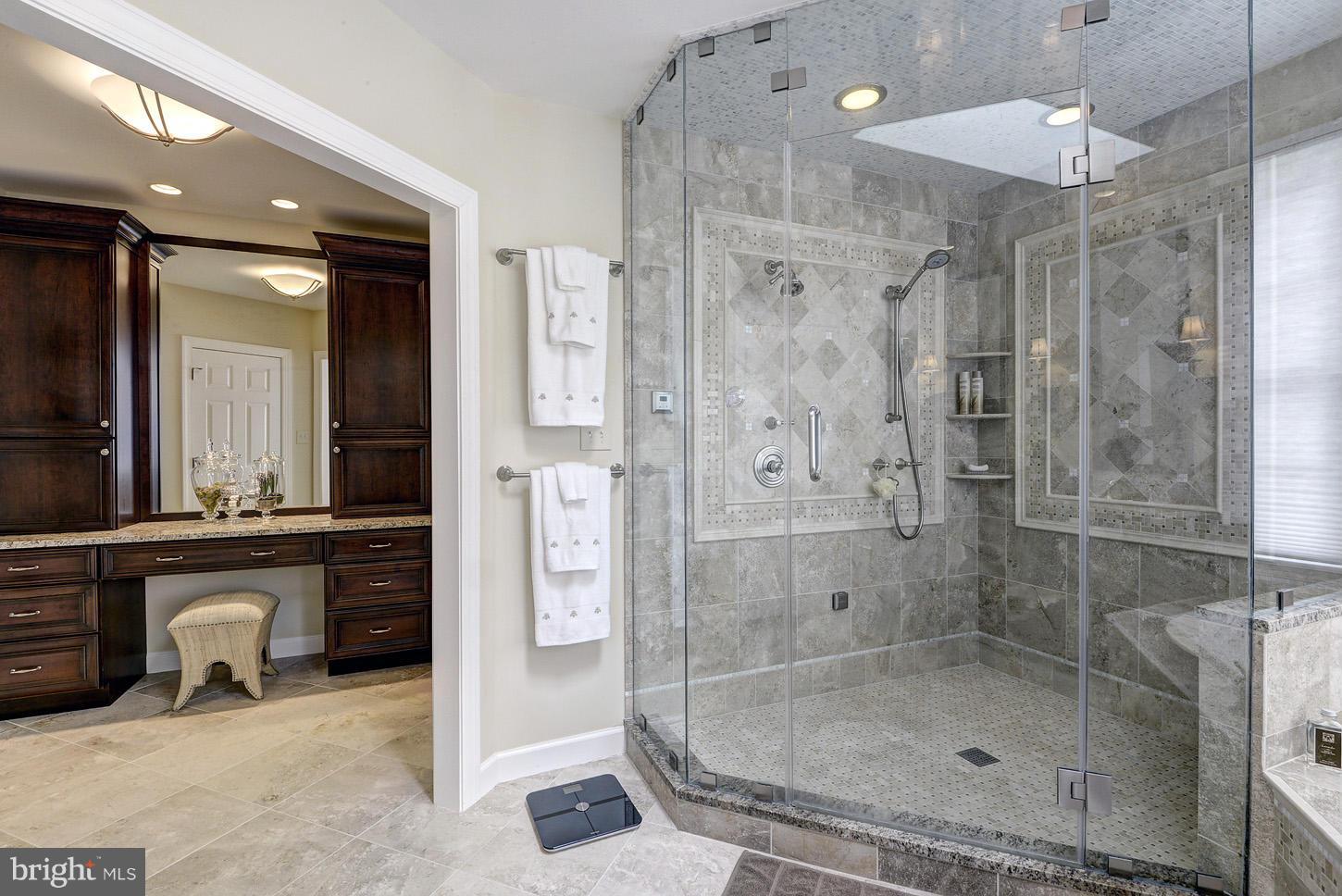 BRYN MAWR - Residential