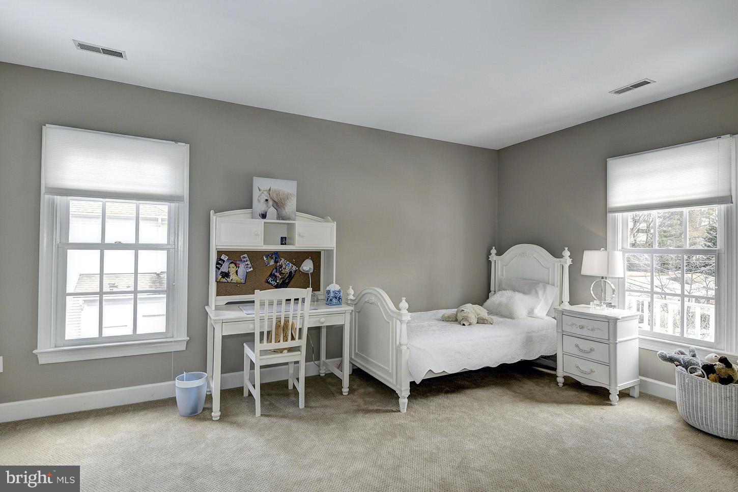 BRYN MAWR - Residential