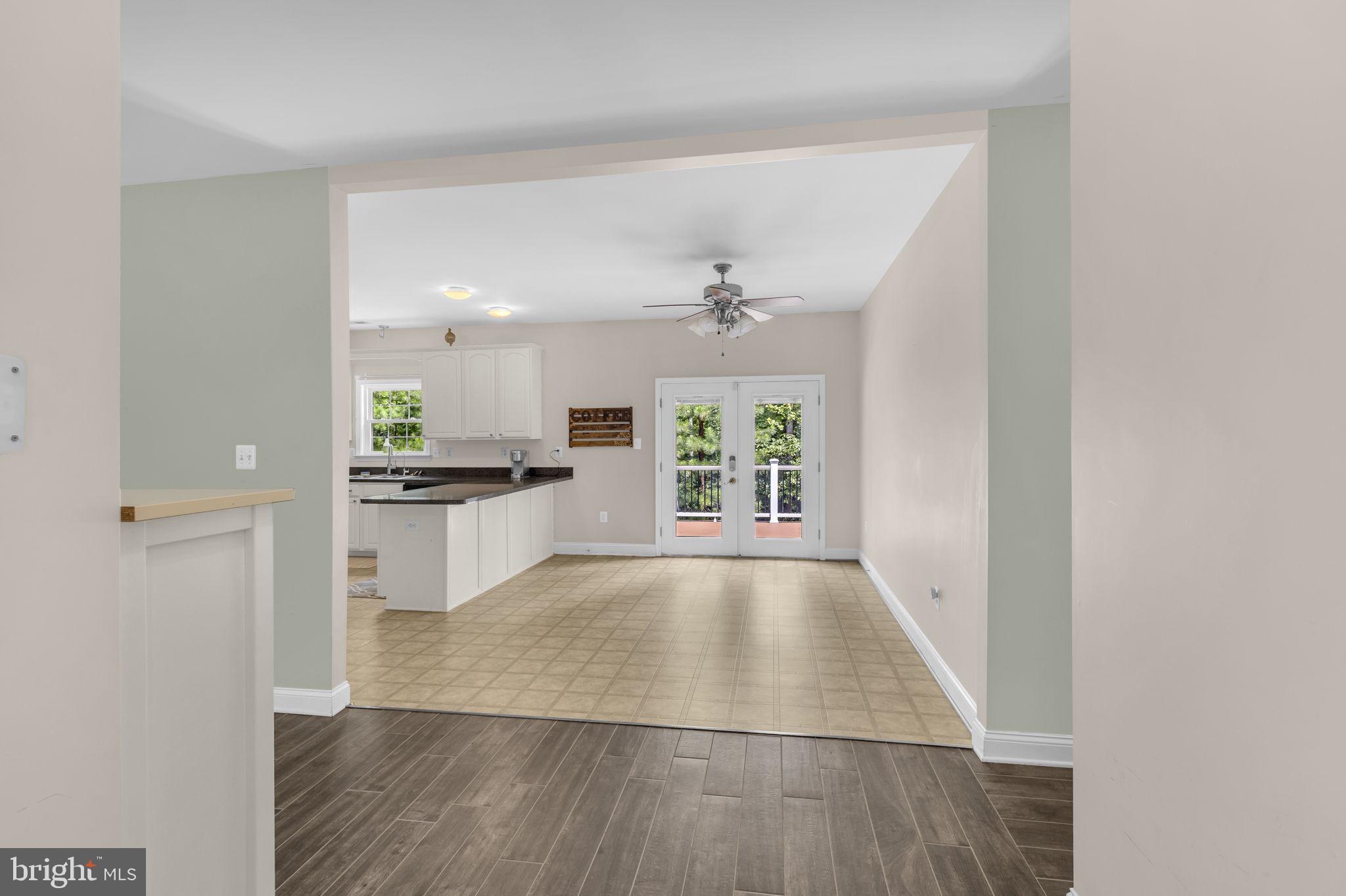 CASTLE CREEK - Residential Lease