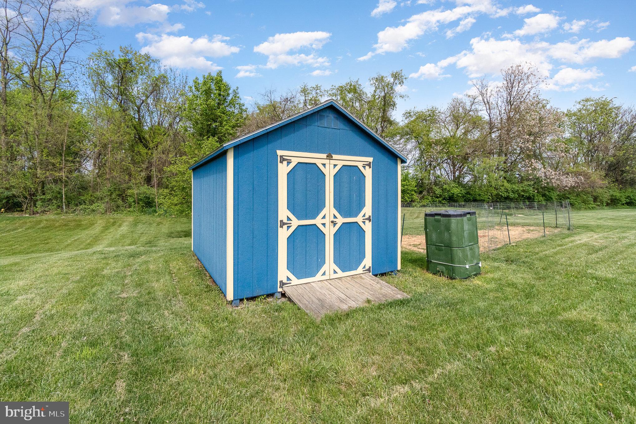 GUILFORD HILLS - Residential