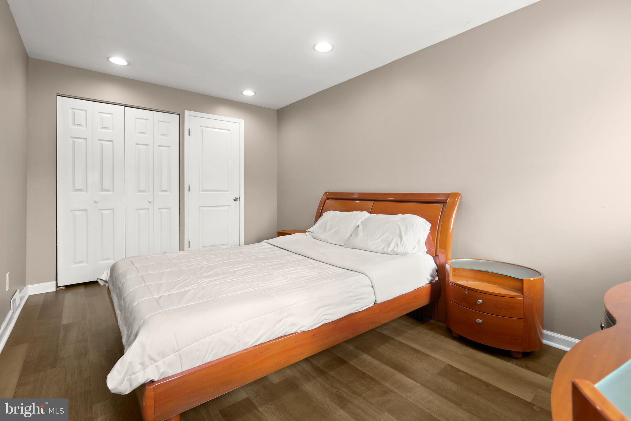 LIBERTY HEIGHTS - Residential