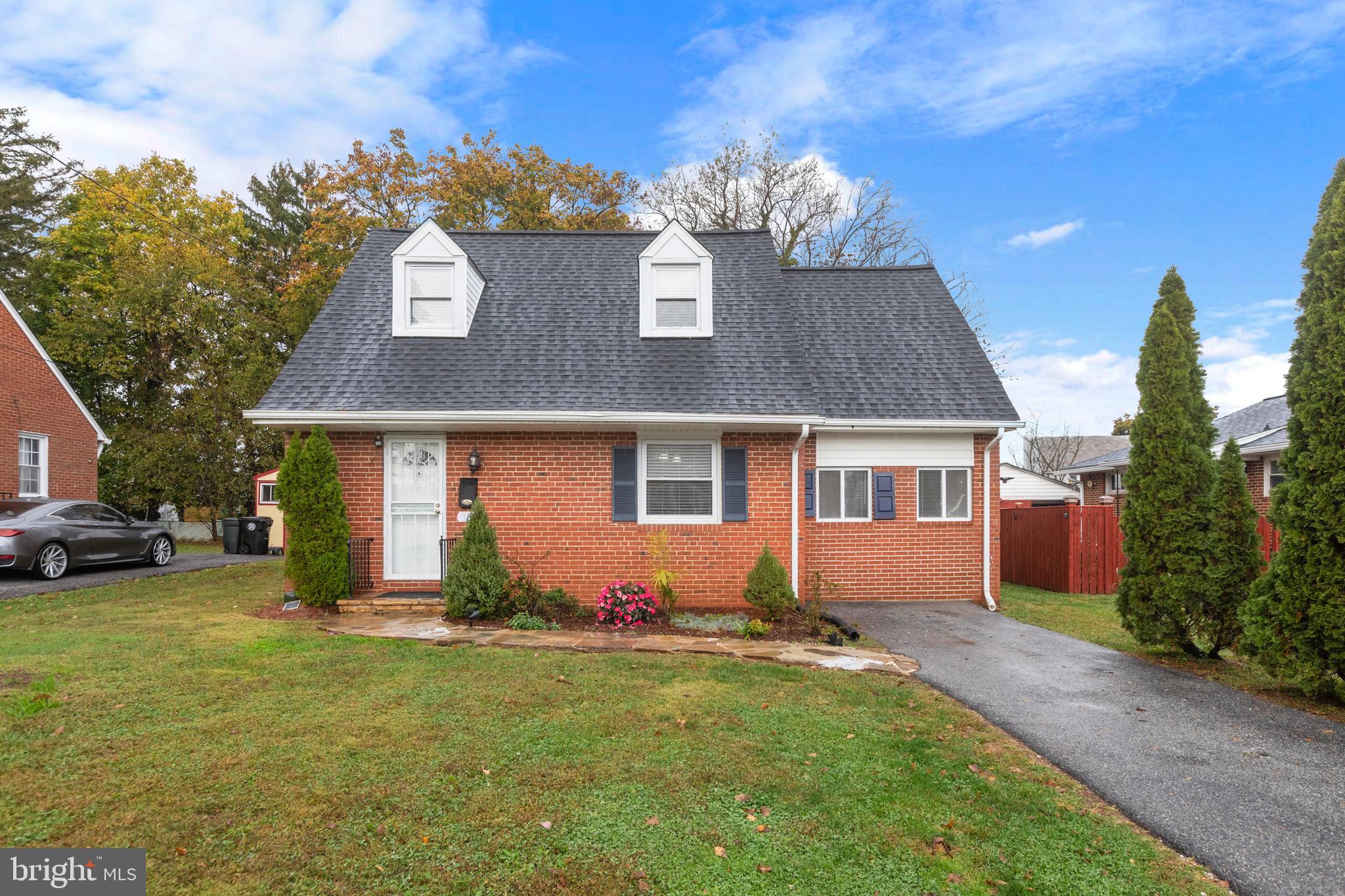 LIBERTY HEIGHTS - Residential