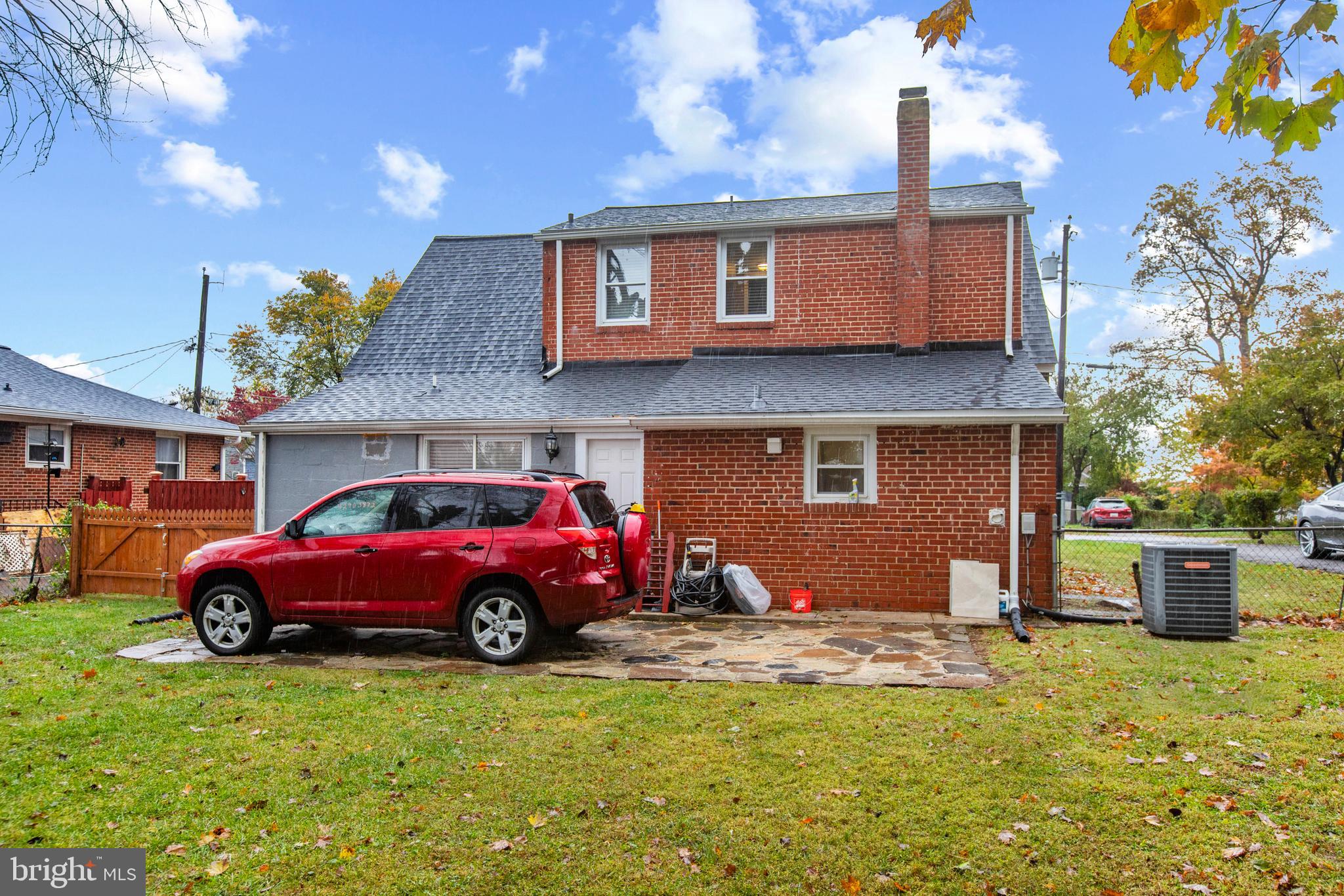 LIBERTY HEIGHTS - Residential